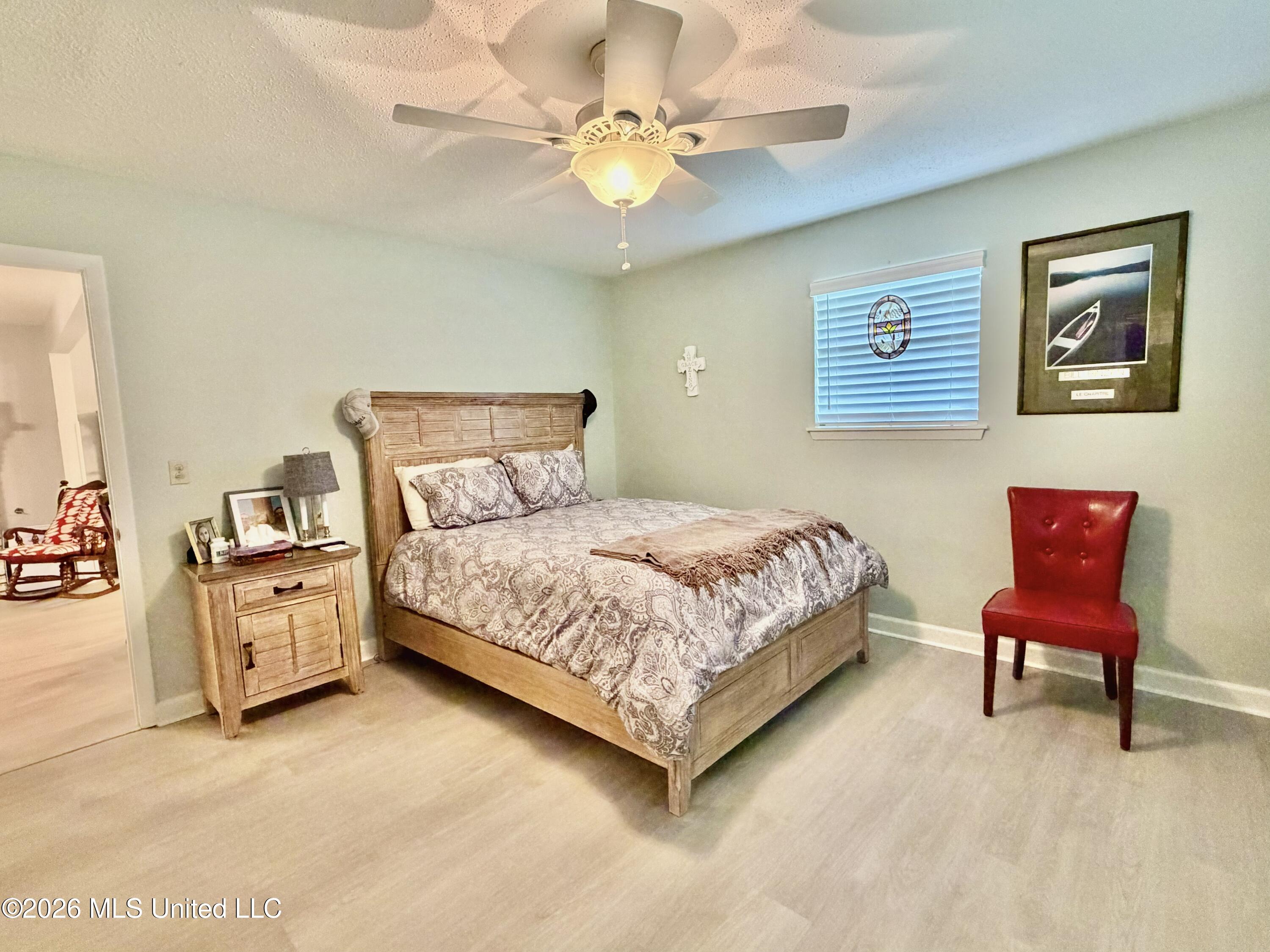 708 Lakeside Drive Property Photo 19
