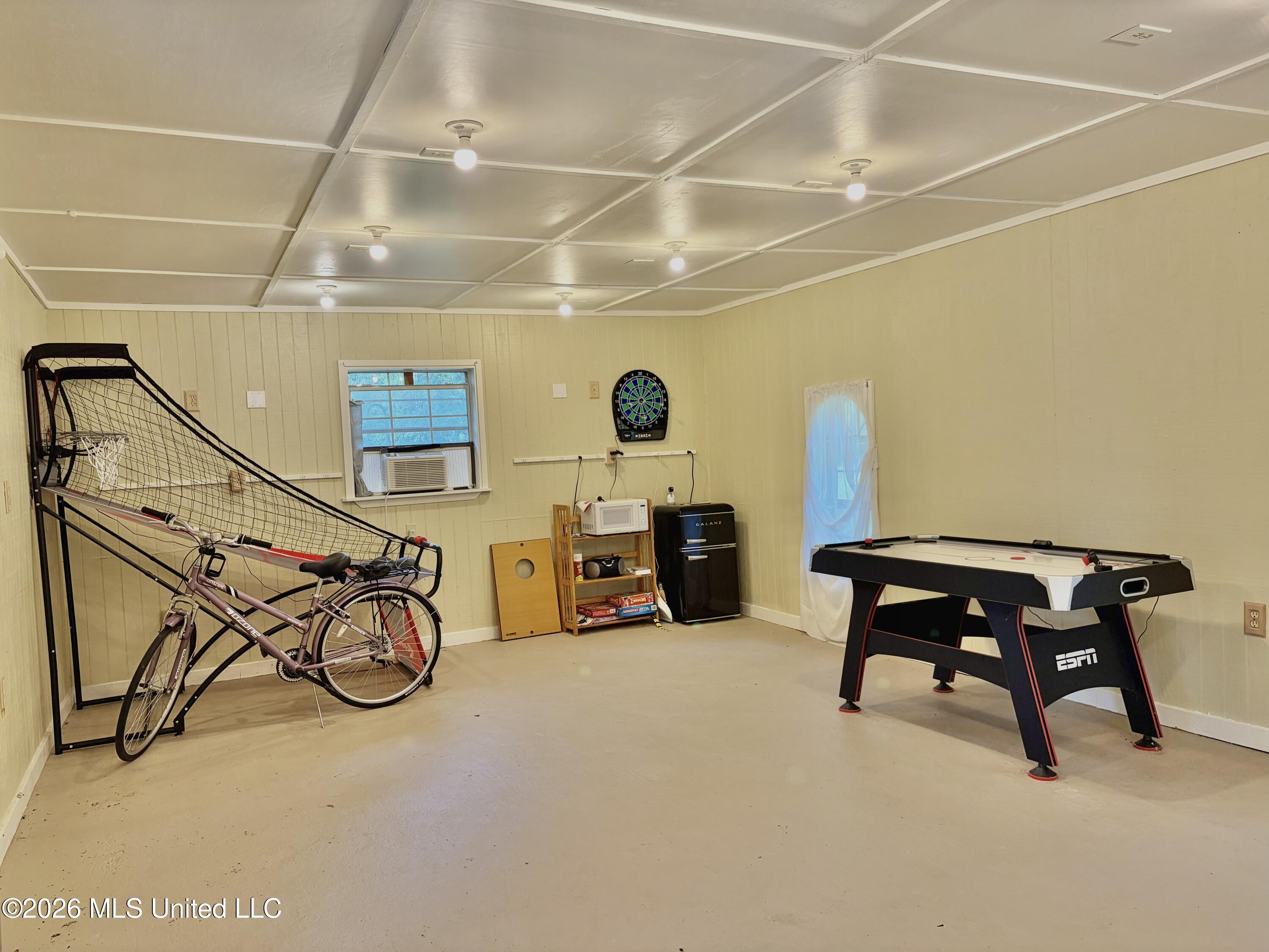 708 Lakeside Drive Property Photo 28