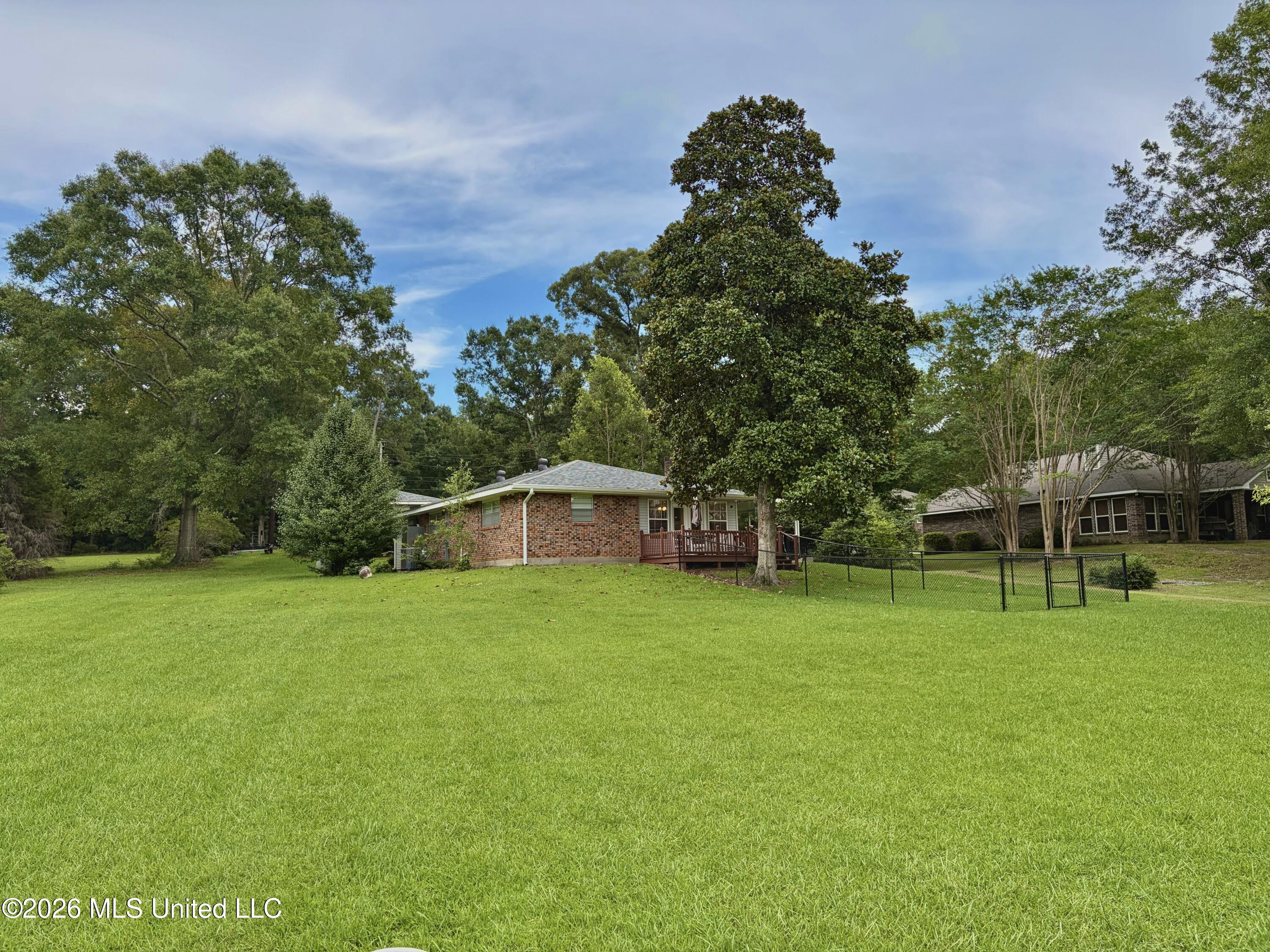 708 Lakeside Drive Property Photo 32