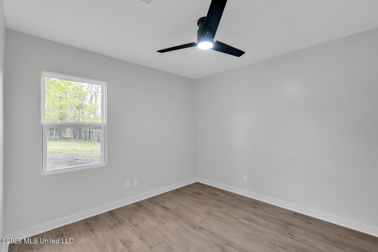 211 47th Street Property Photo 18