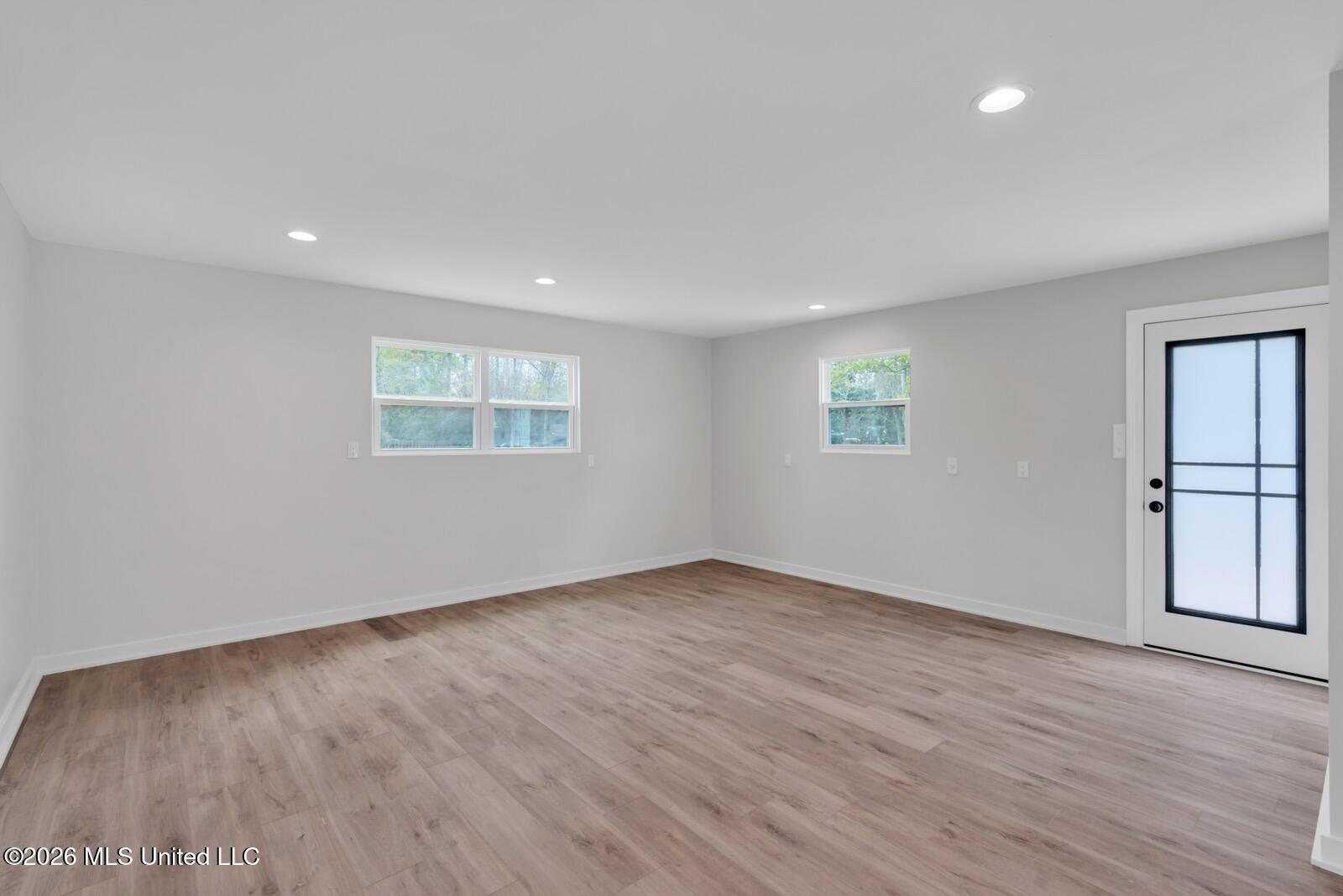 211 47th Street Property Photo 23