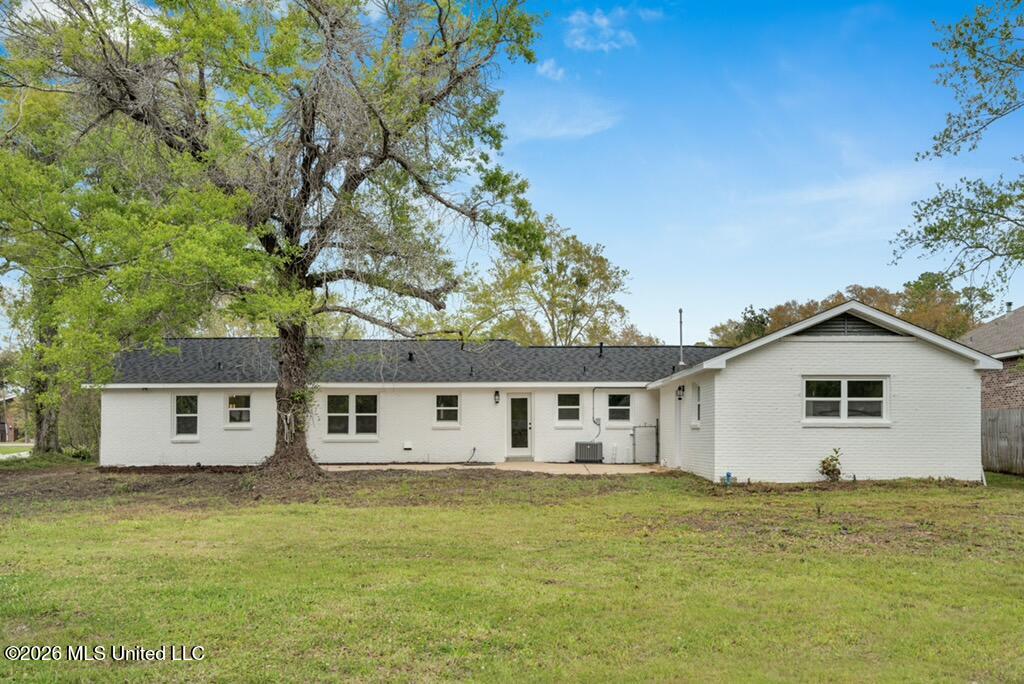 211 47th Street Property Photo 29