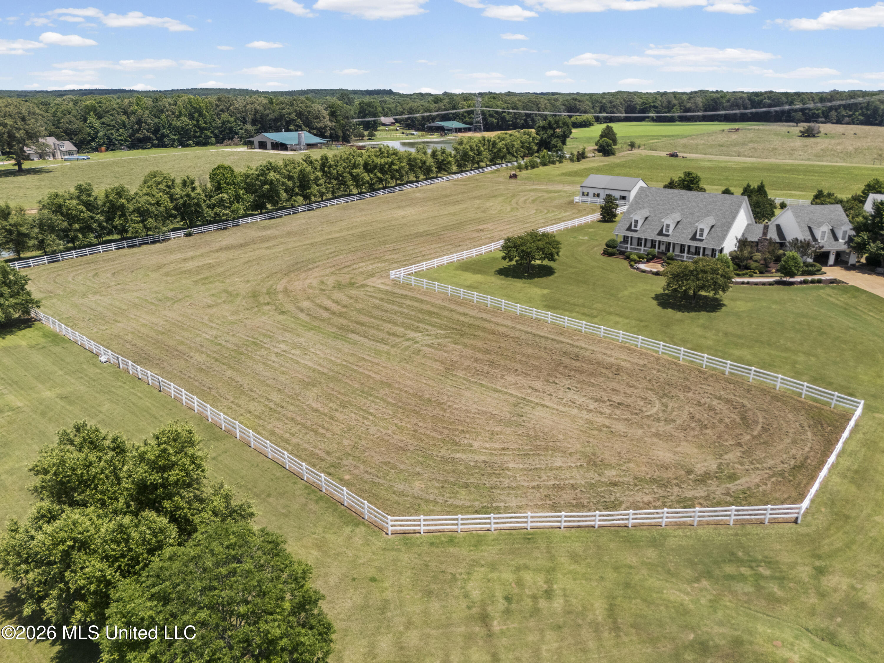 1646 Valentine Road Property Photo 2