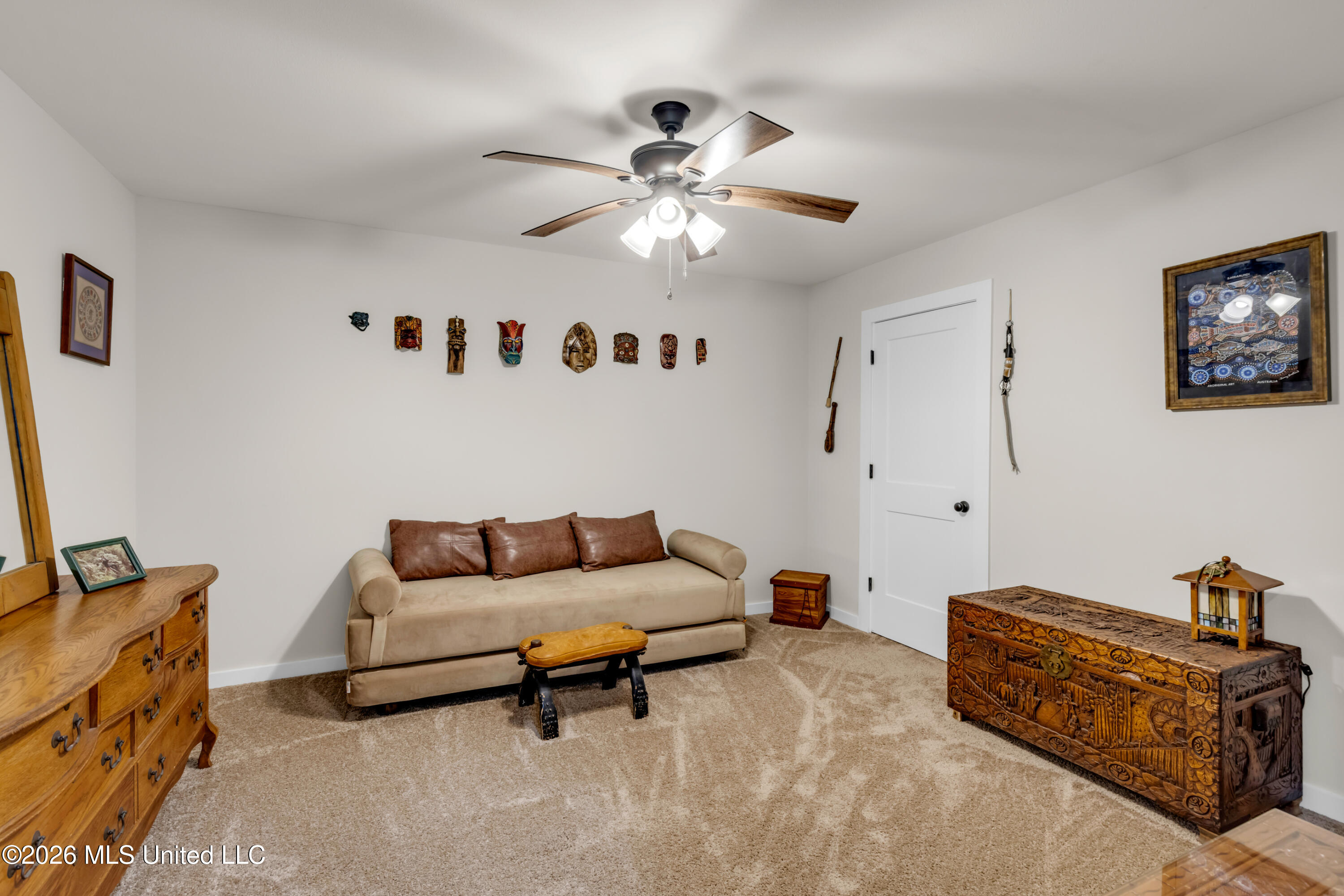 214 Simon Boulevard Property Photo 19