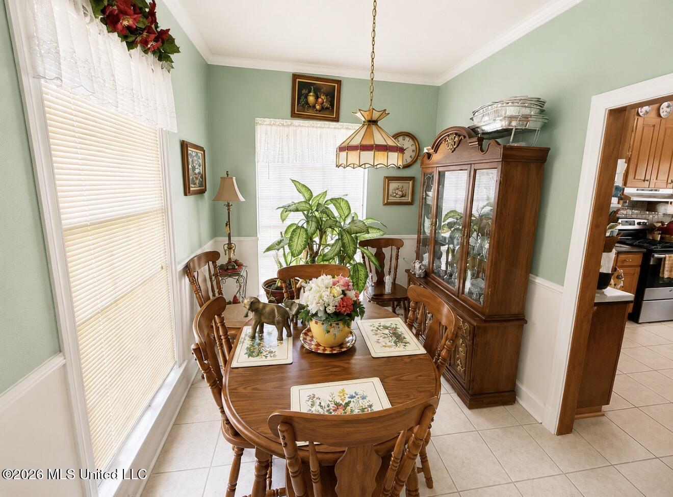 539 Mayer Street Property Photo 6