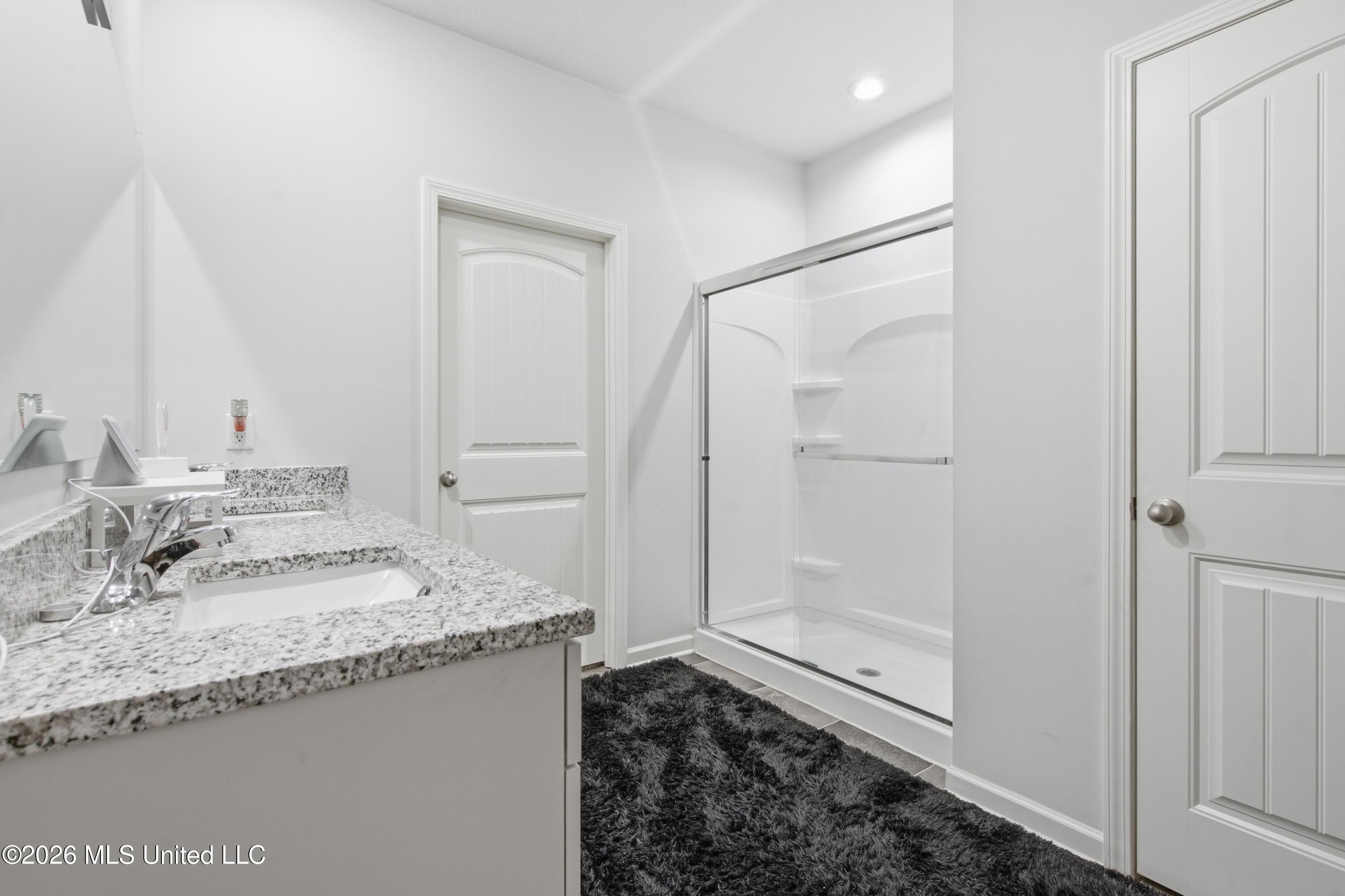 2333 Hyacinth Lane Property Photo 11