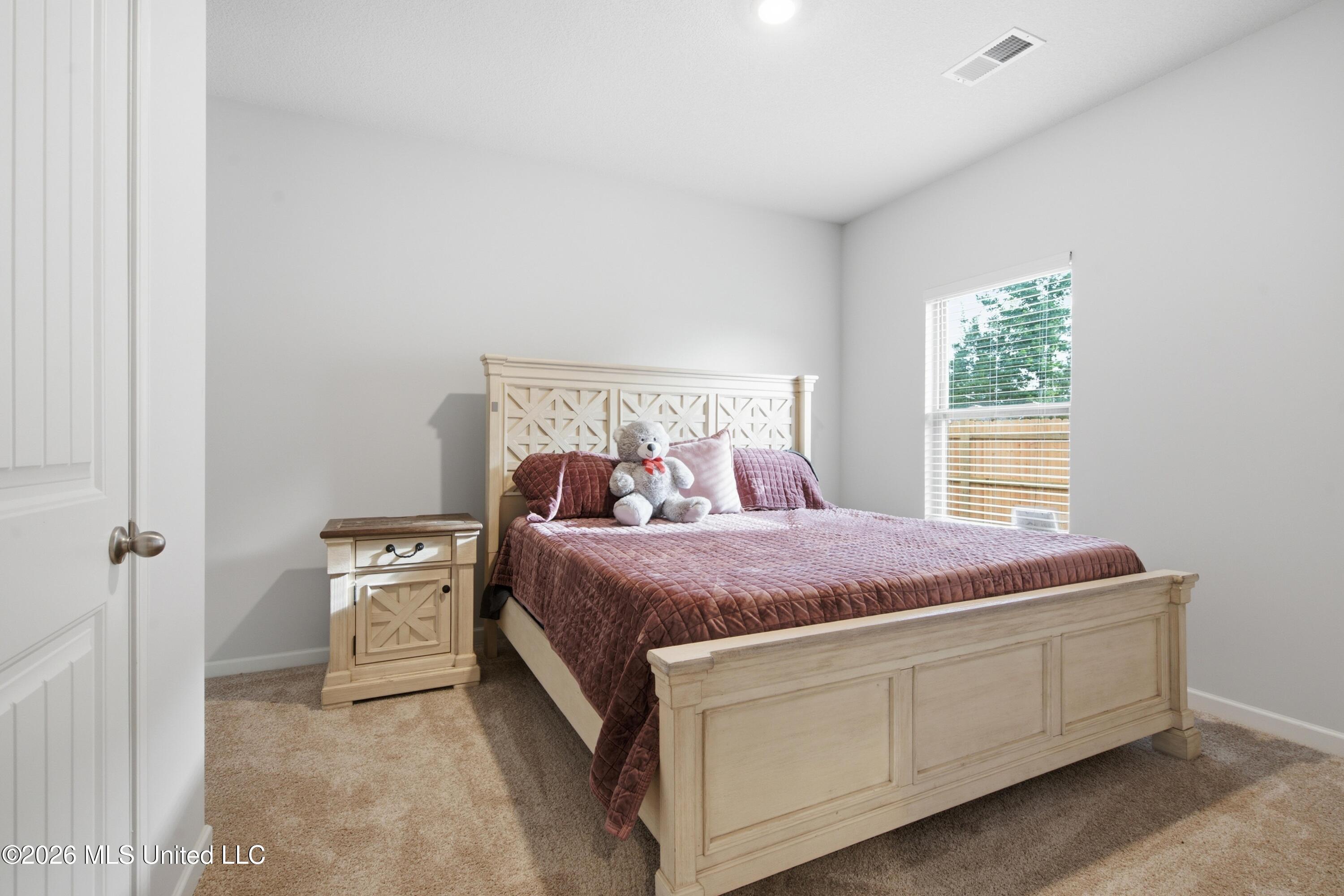 2333 Hyacinth Lane Property Photo 12