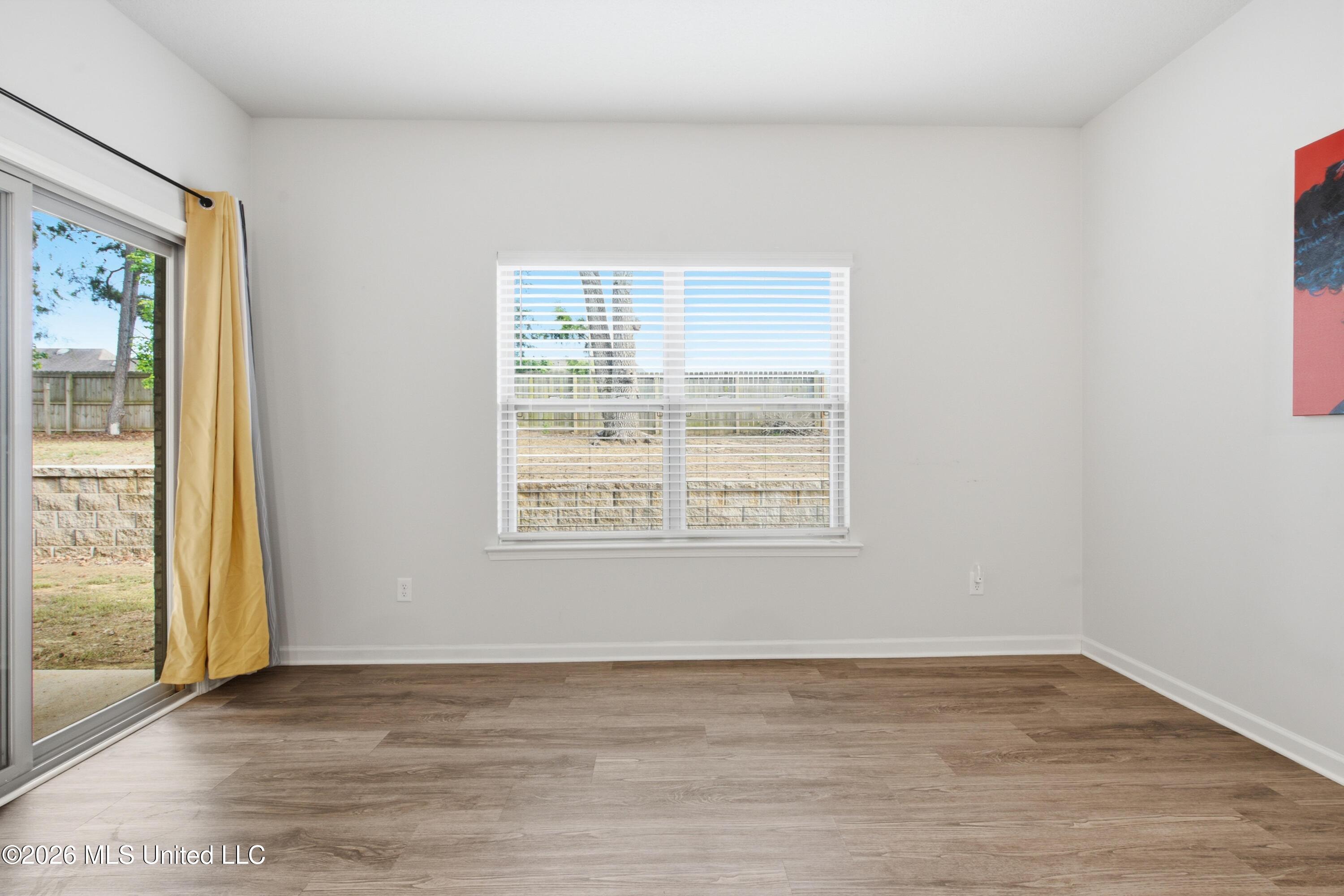 2333 Hyacinth Lane Property Photo 17