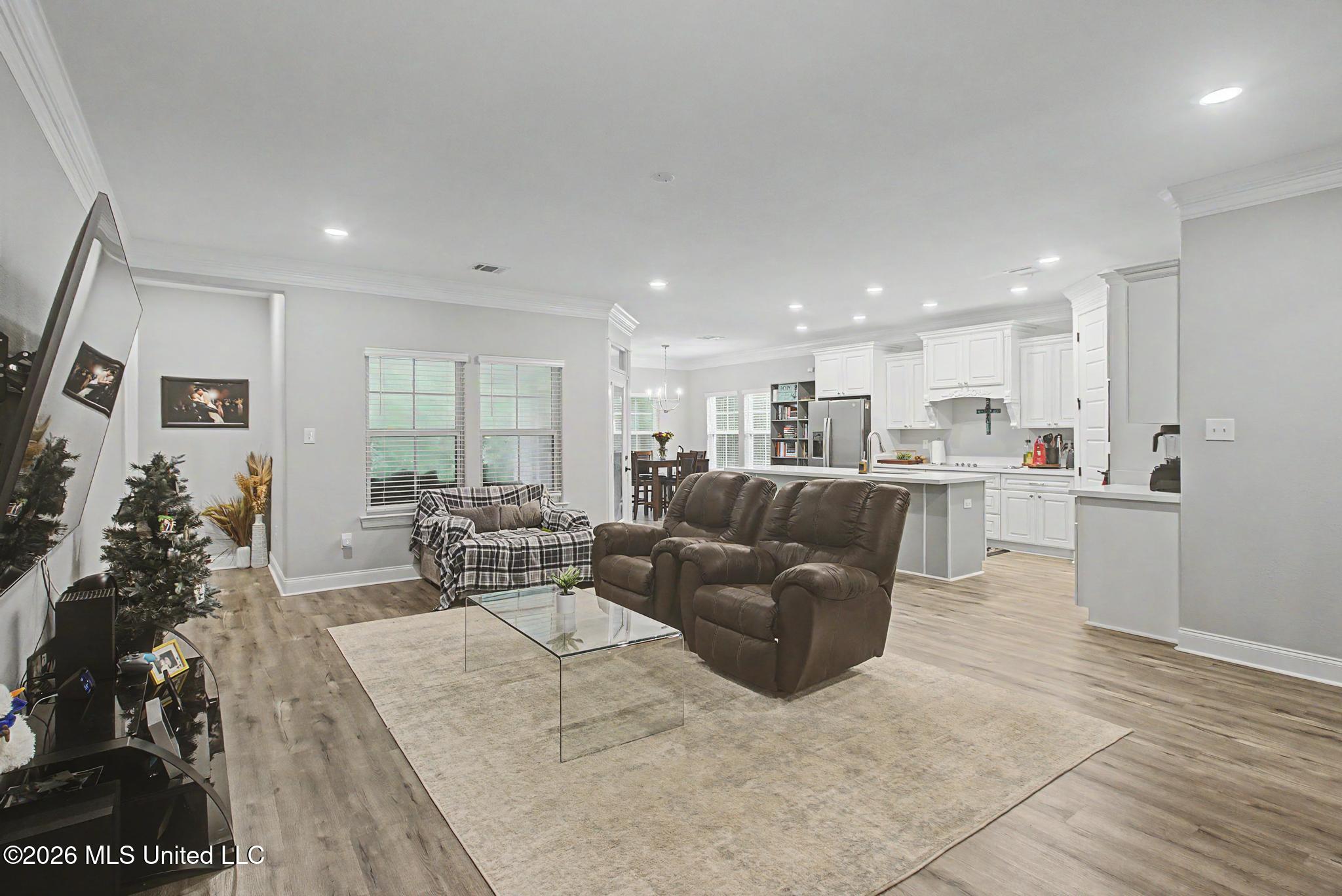 16821 W Landon Green Circle Property Photo 4