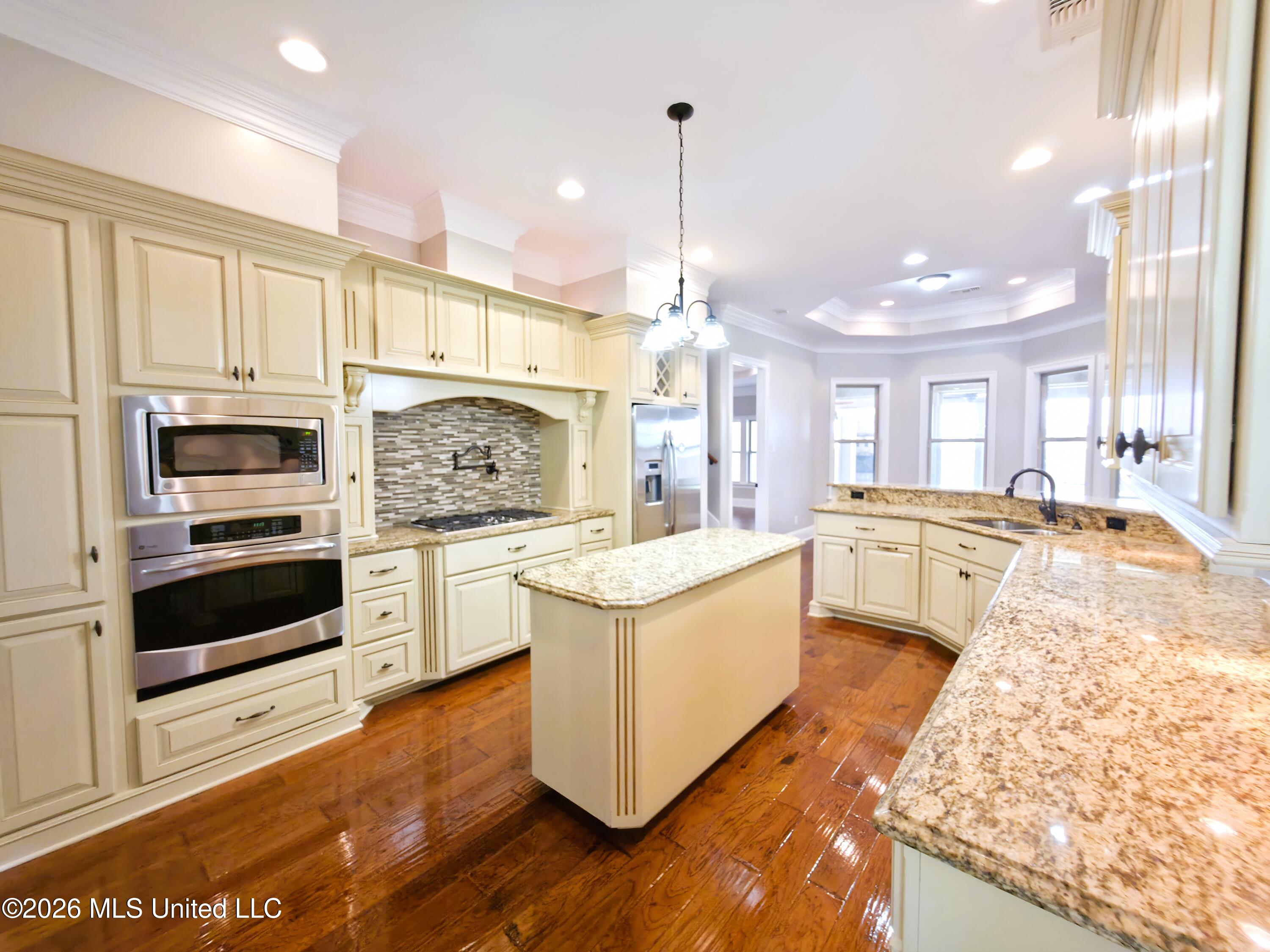 3024 Oakleigh Circle Property Photo 19