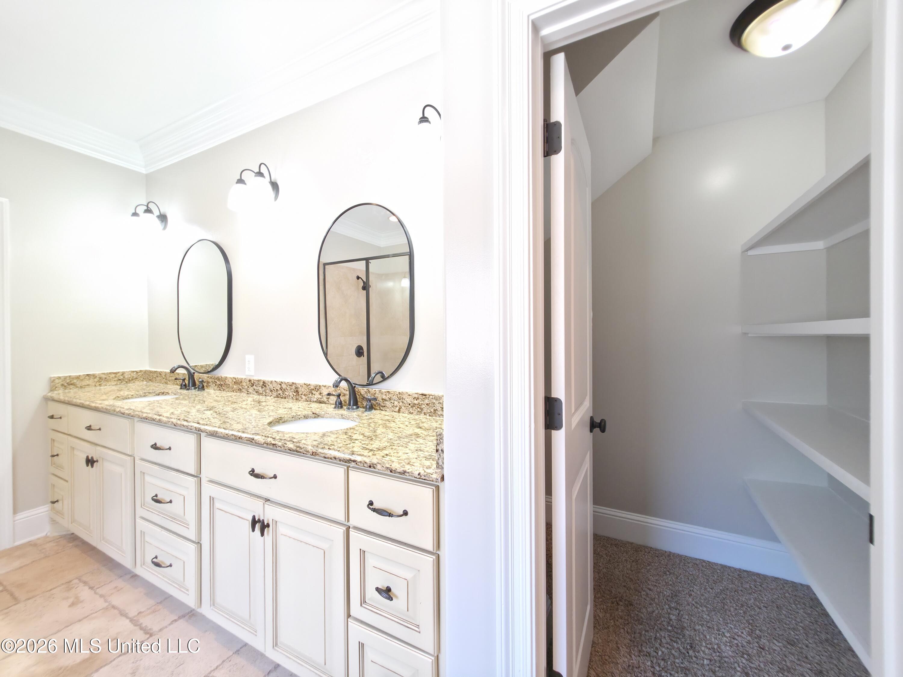3024 Oakleigh Circle Property Photo 27