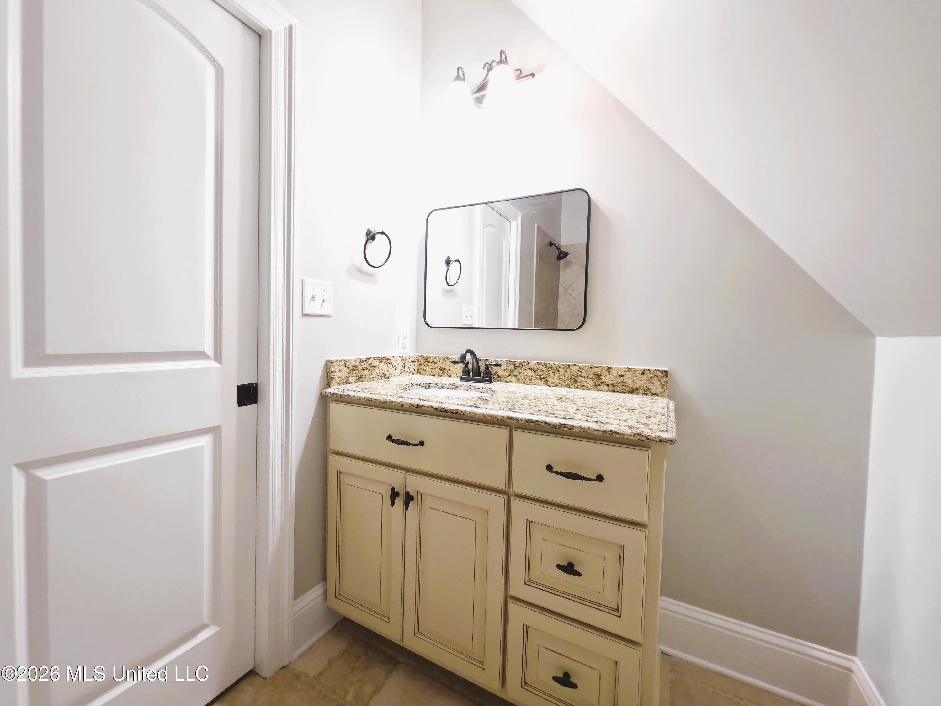 3024 Oakleigh Circle Property Photo 38