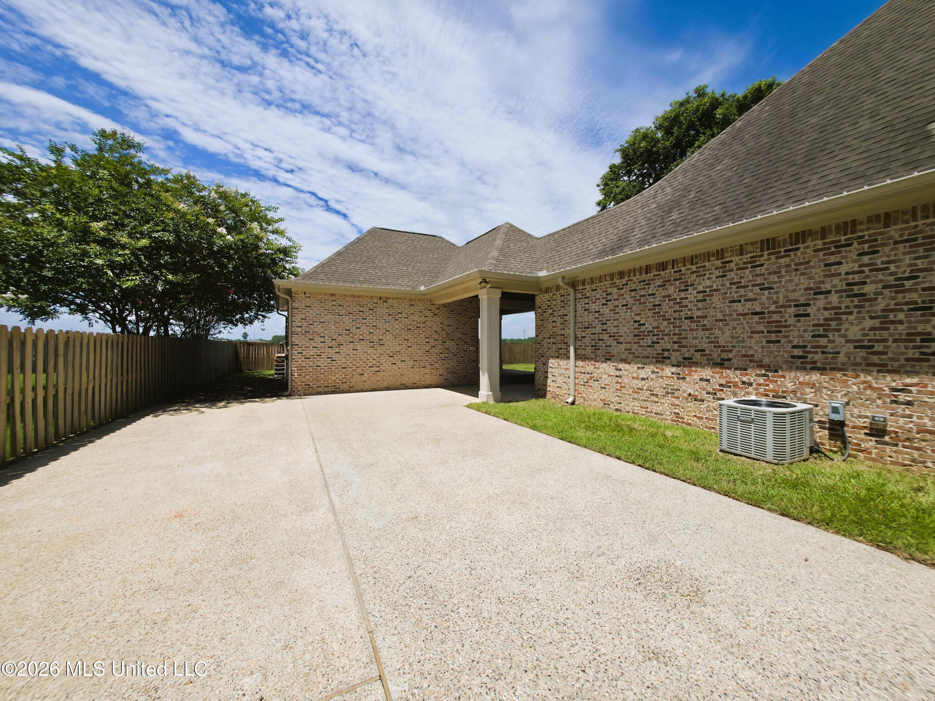3024 Oakleigh Circle Property Photo 54