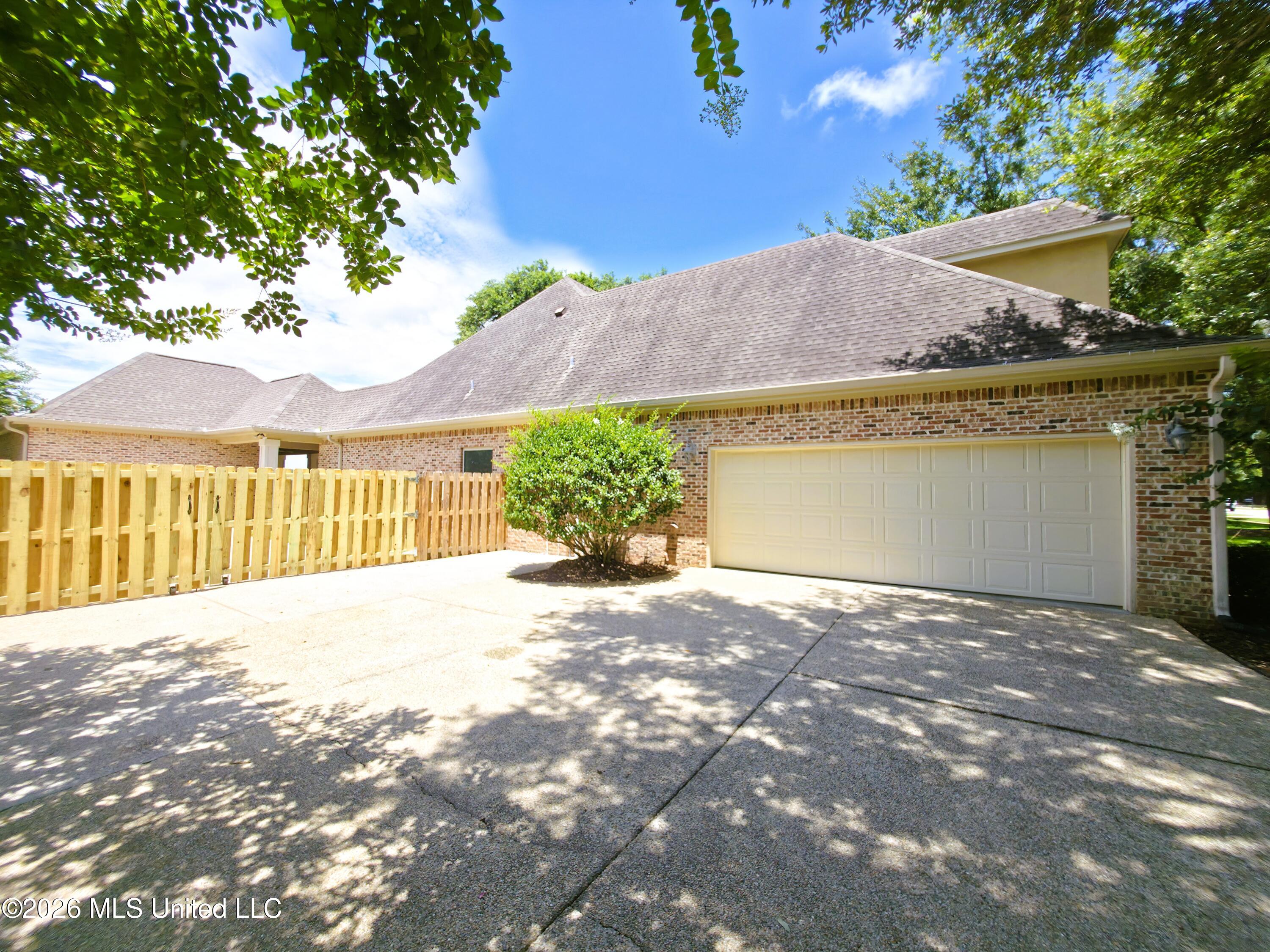 3024 Oakleigh Circle Property Photo 55