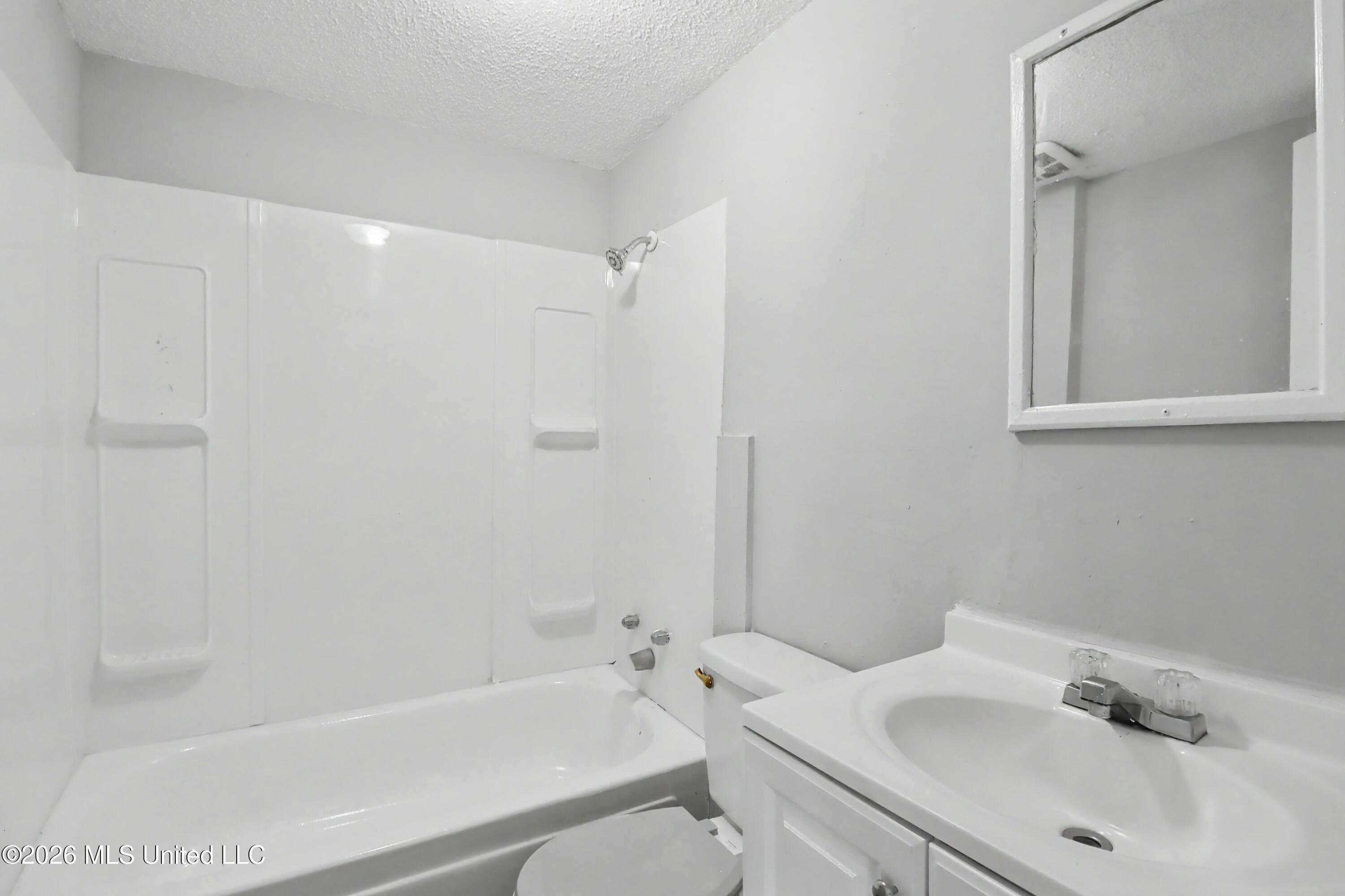 1232 37th Avenue Property Photo 8