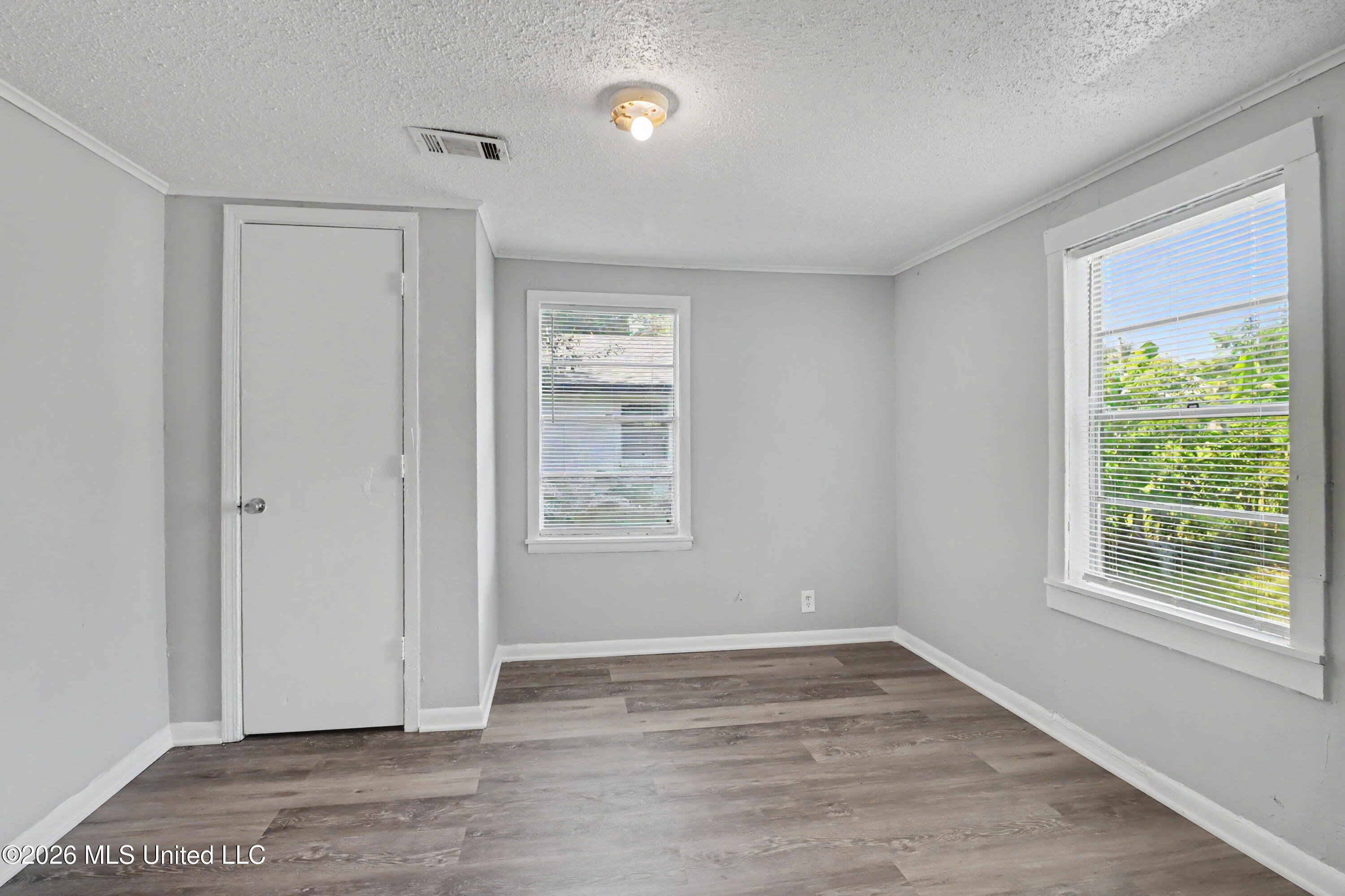 1232 37th Avenue Property Photo 16