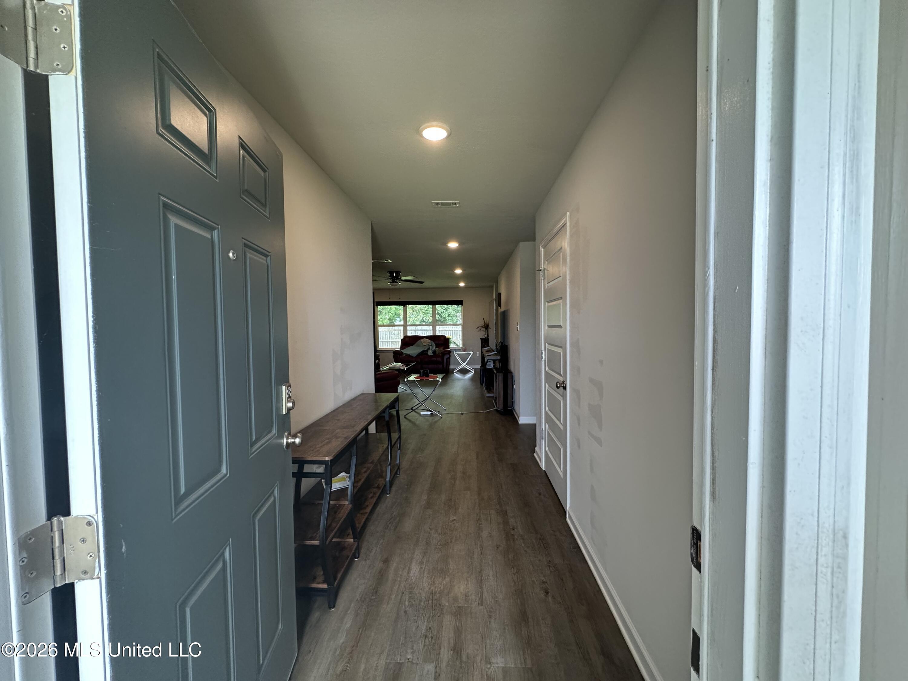 15250 Cypress Way Property Photo 5