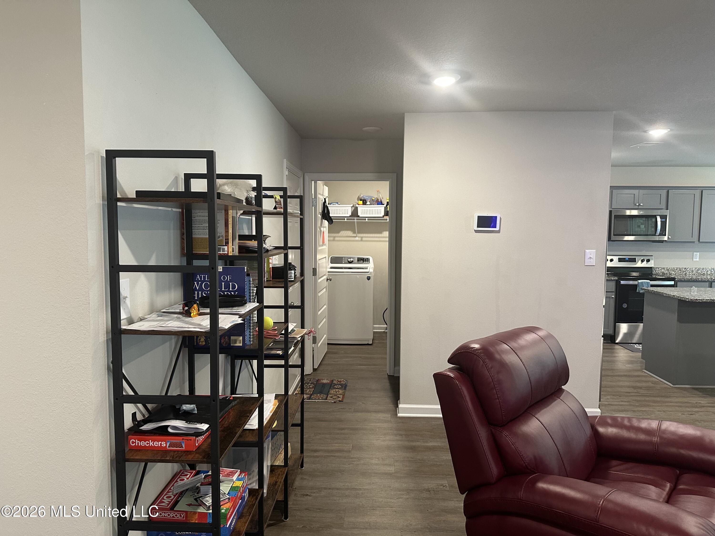 15250 Cypress Way Property Photo 11
