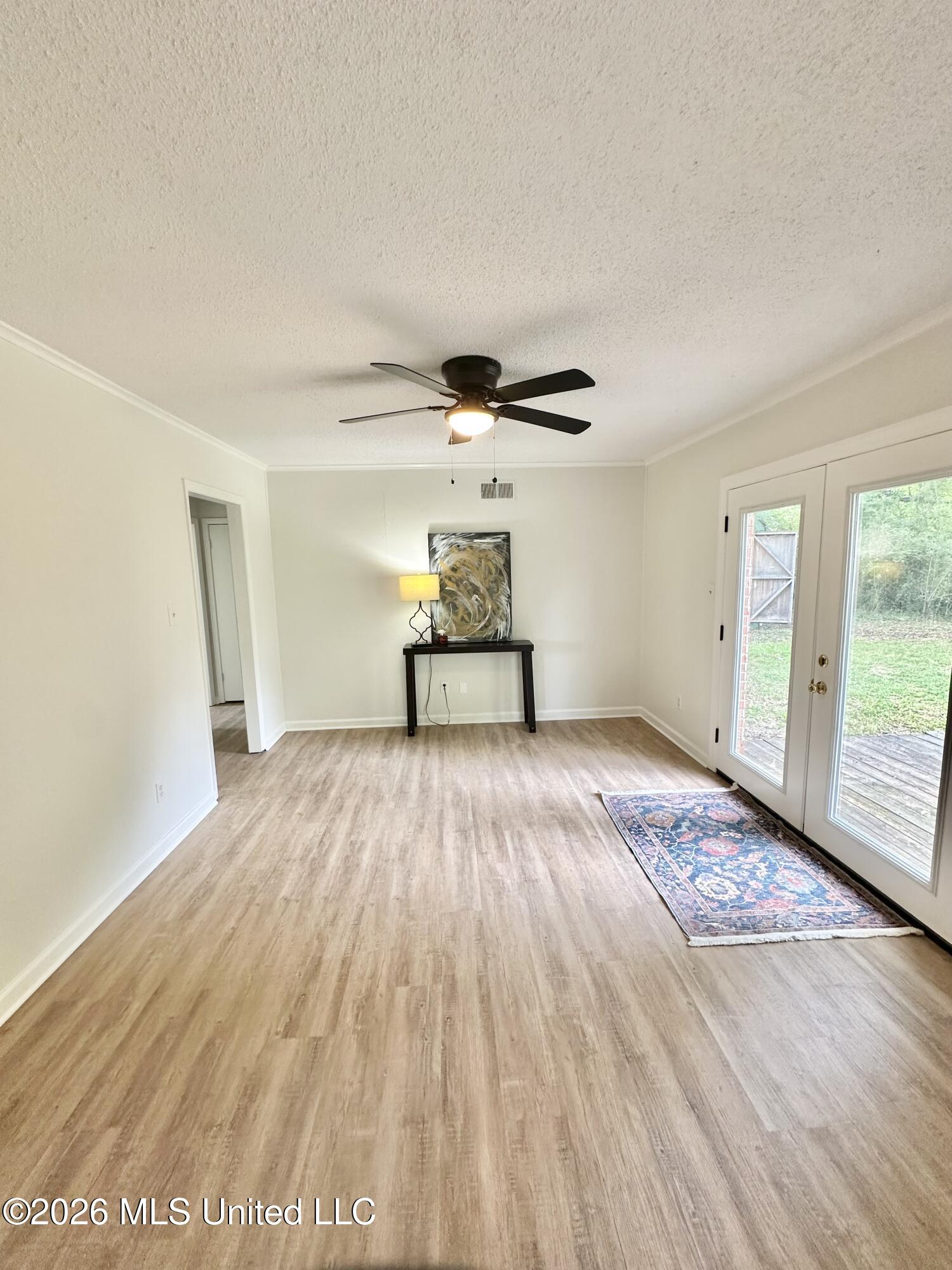 7760 Deerfield Cove Property Photo 10