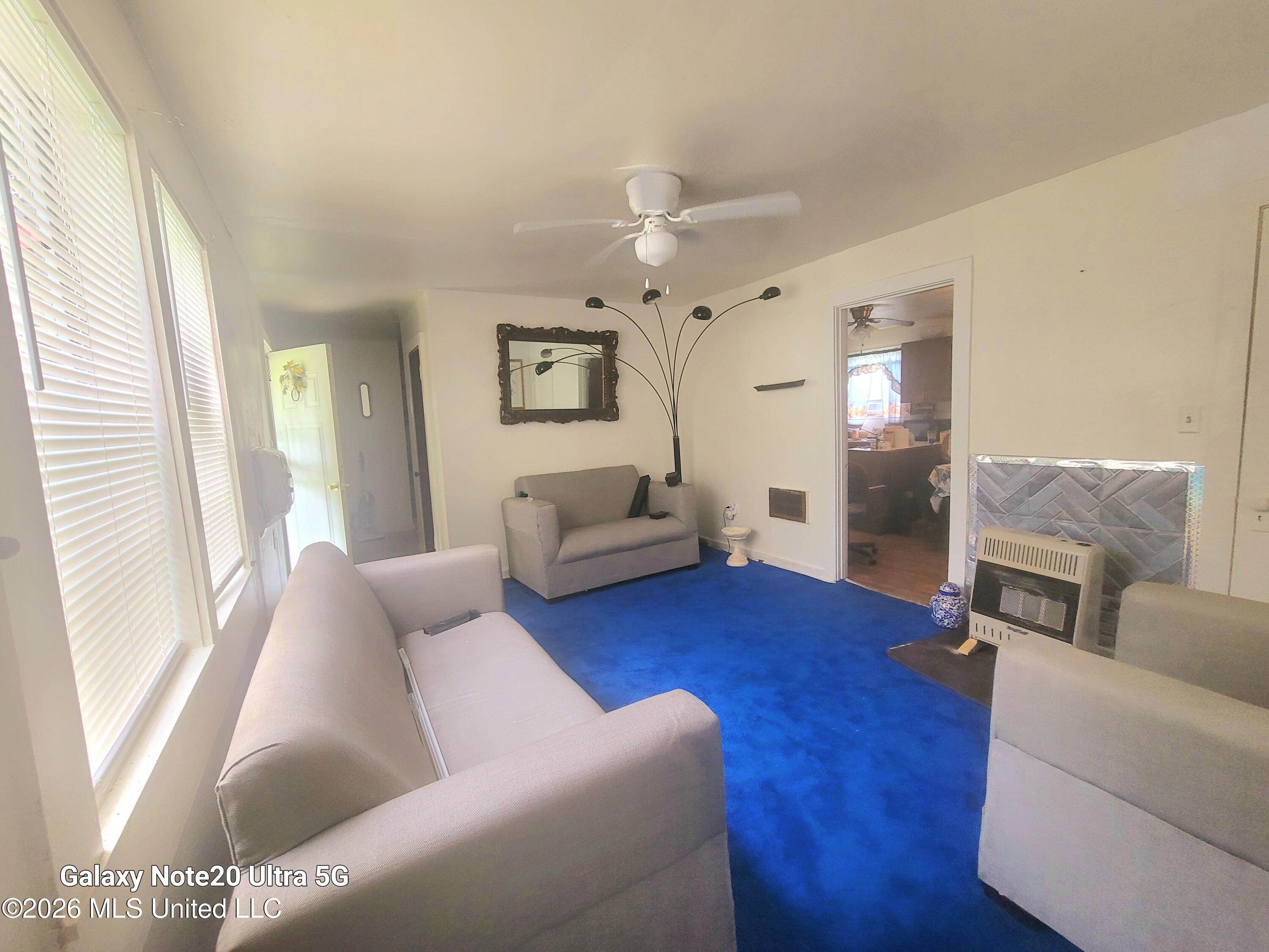 8225 Dundee Road Property Photo 4