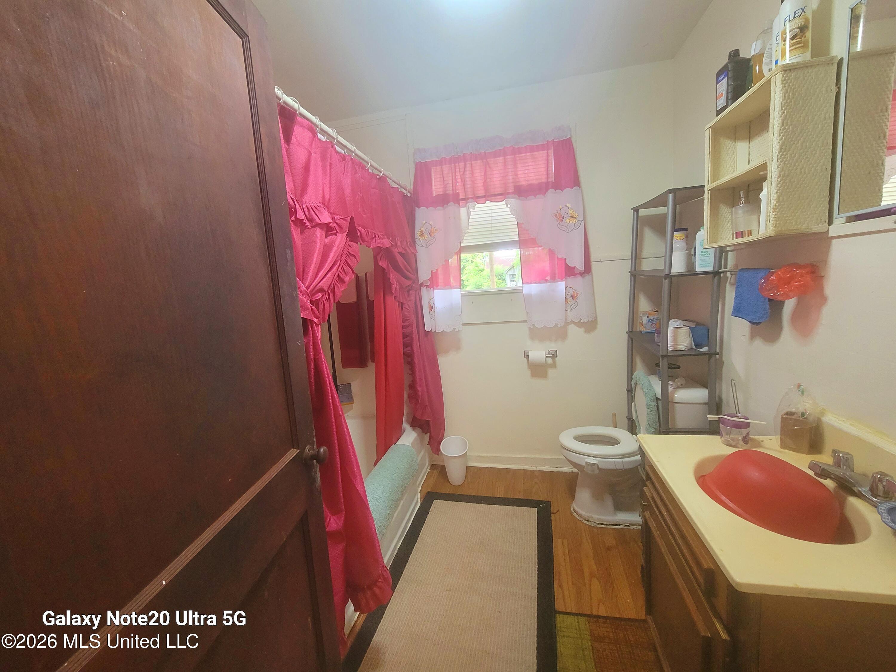 8225 Dundee Road Property Photo 6