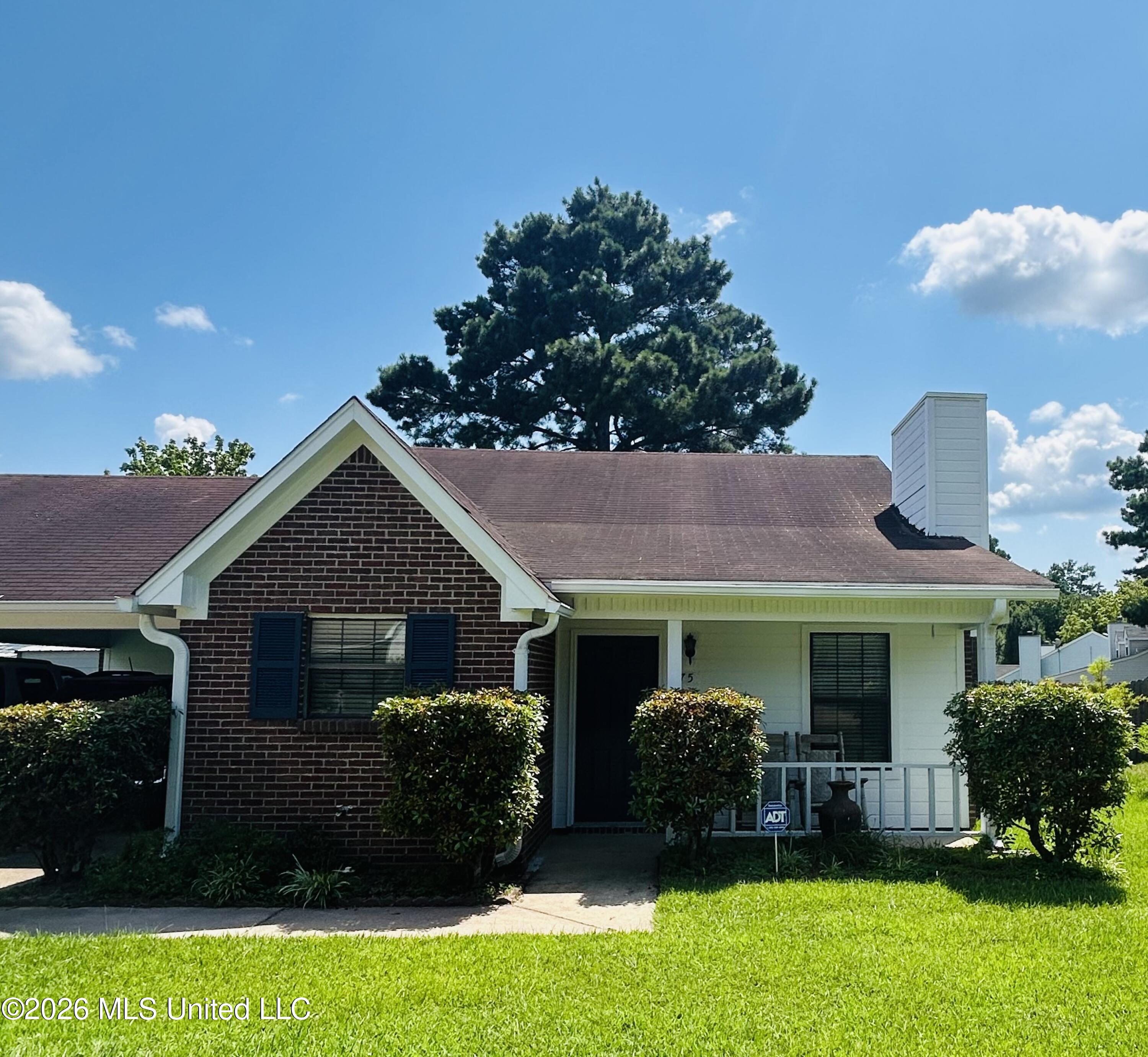 175 Riverbend Drive Property Photo 1