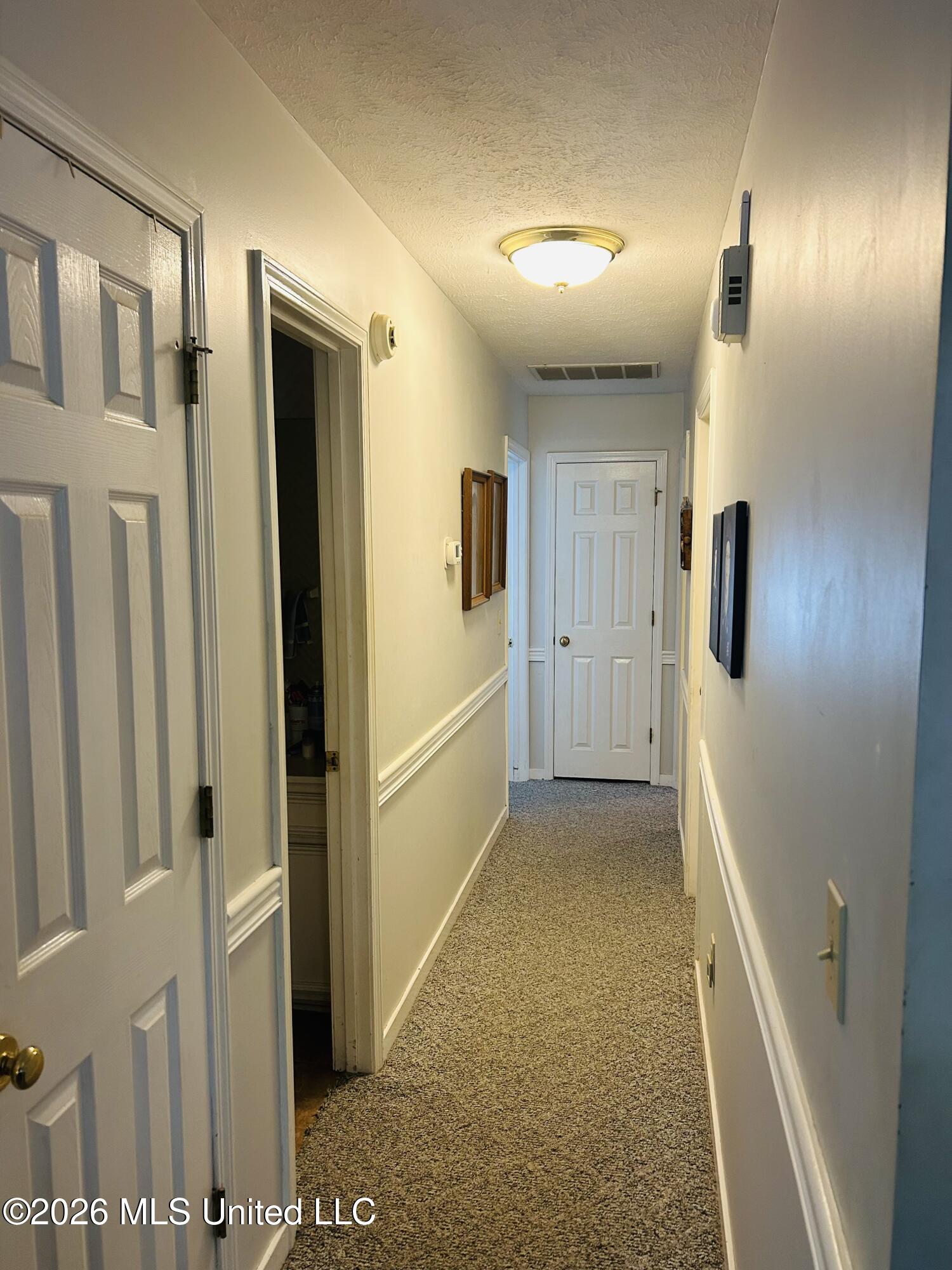 175 Riverbend Drive Property Photo 7