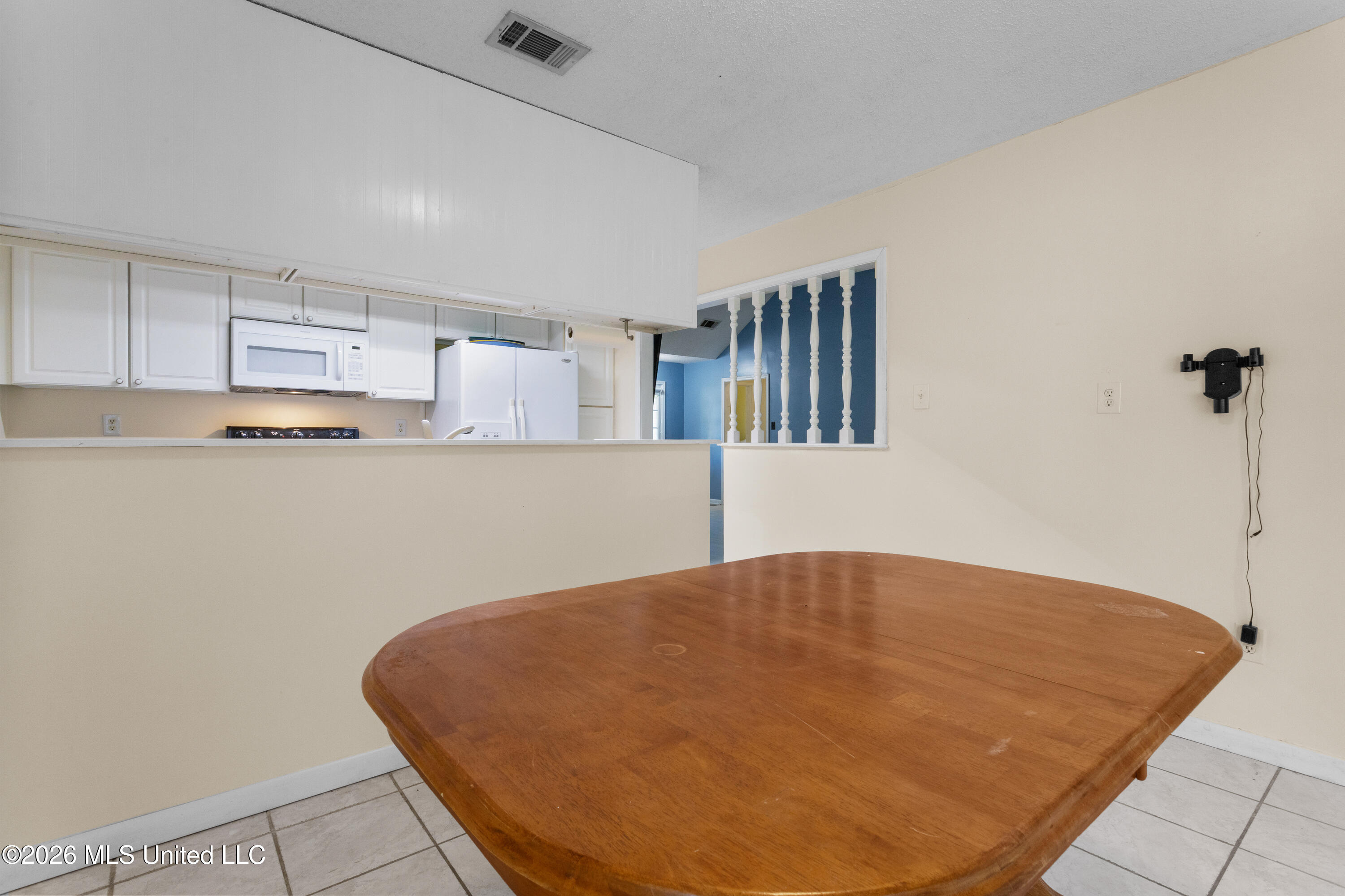 7020 Red Bud Lane Property Photo 11