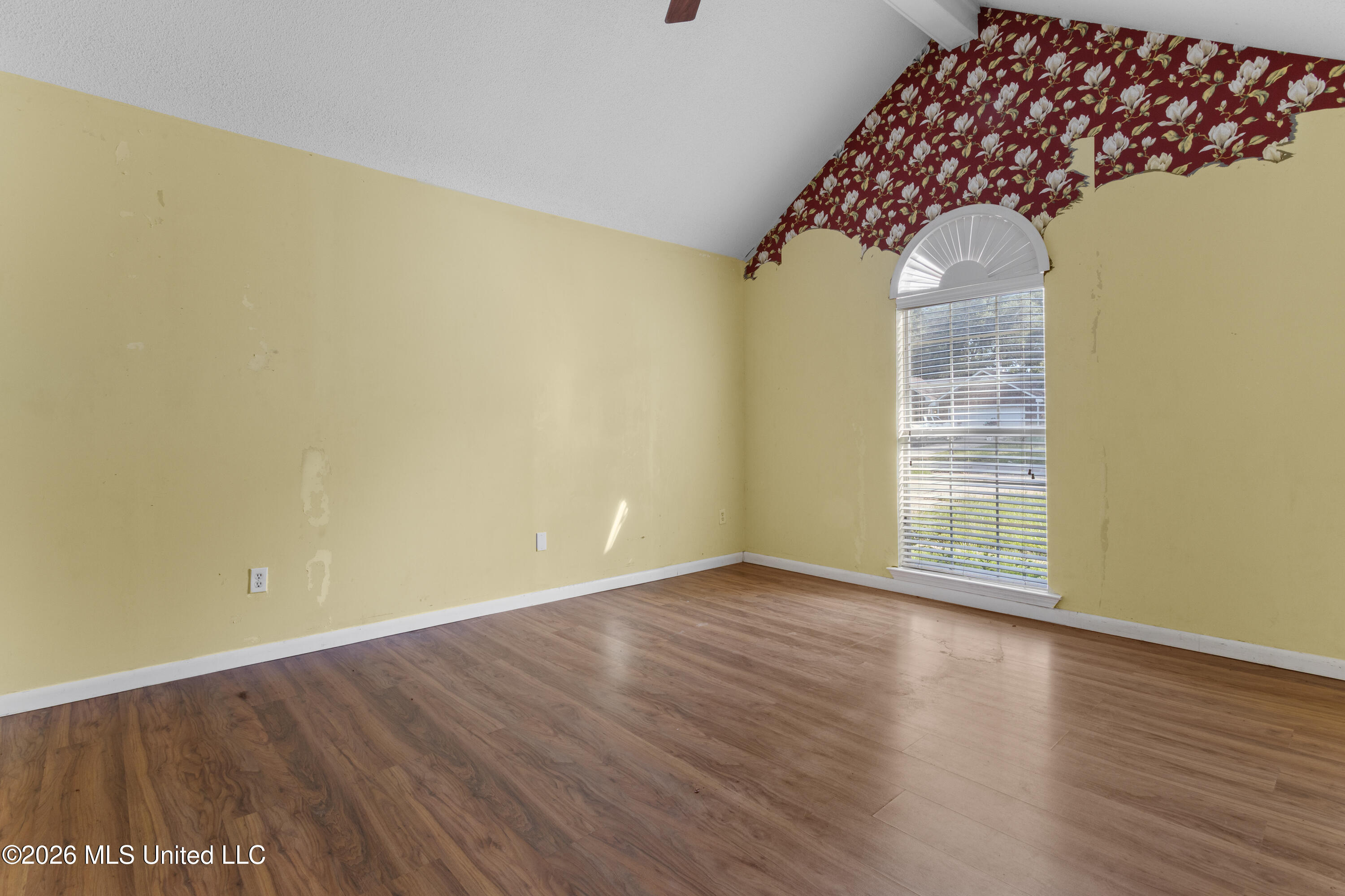 7020 Red Bud Lane Property Photo 12
