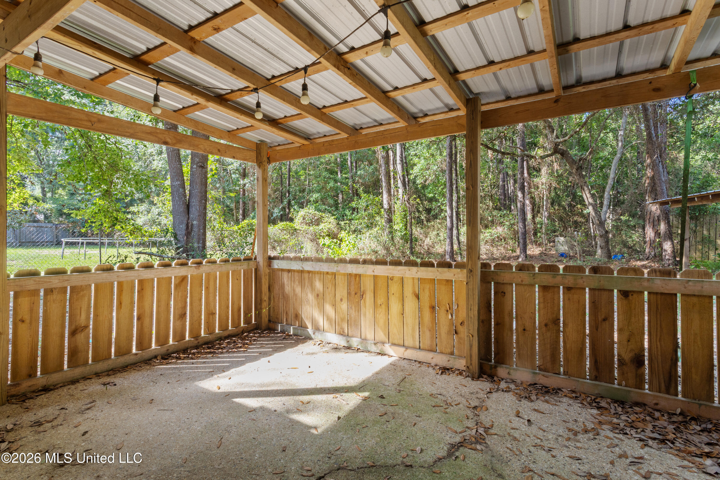 7020 Red Bud Lane Property Photo 18