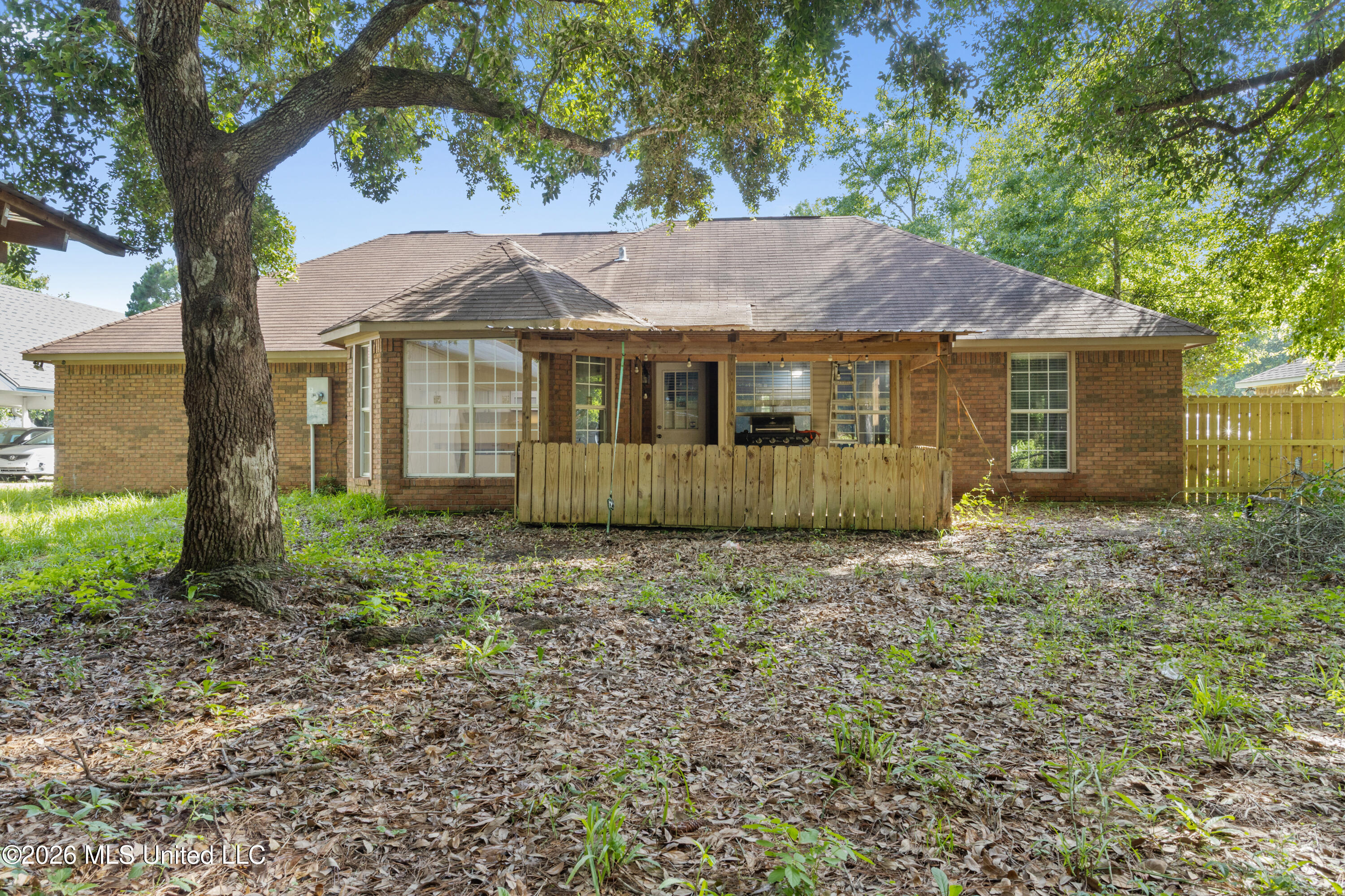 7020 Red Bud Lane Property Photo 19