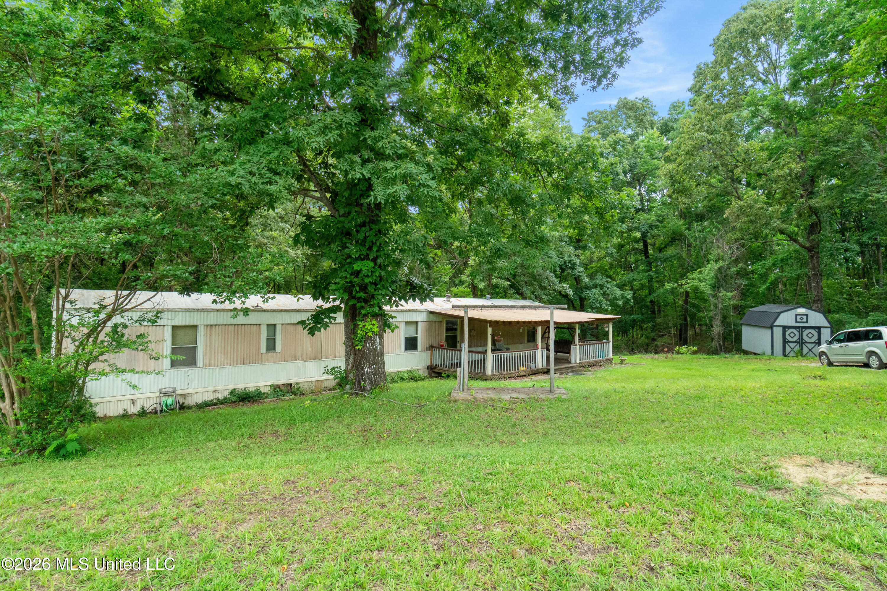496 Krotzer Road Property Photo 2
