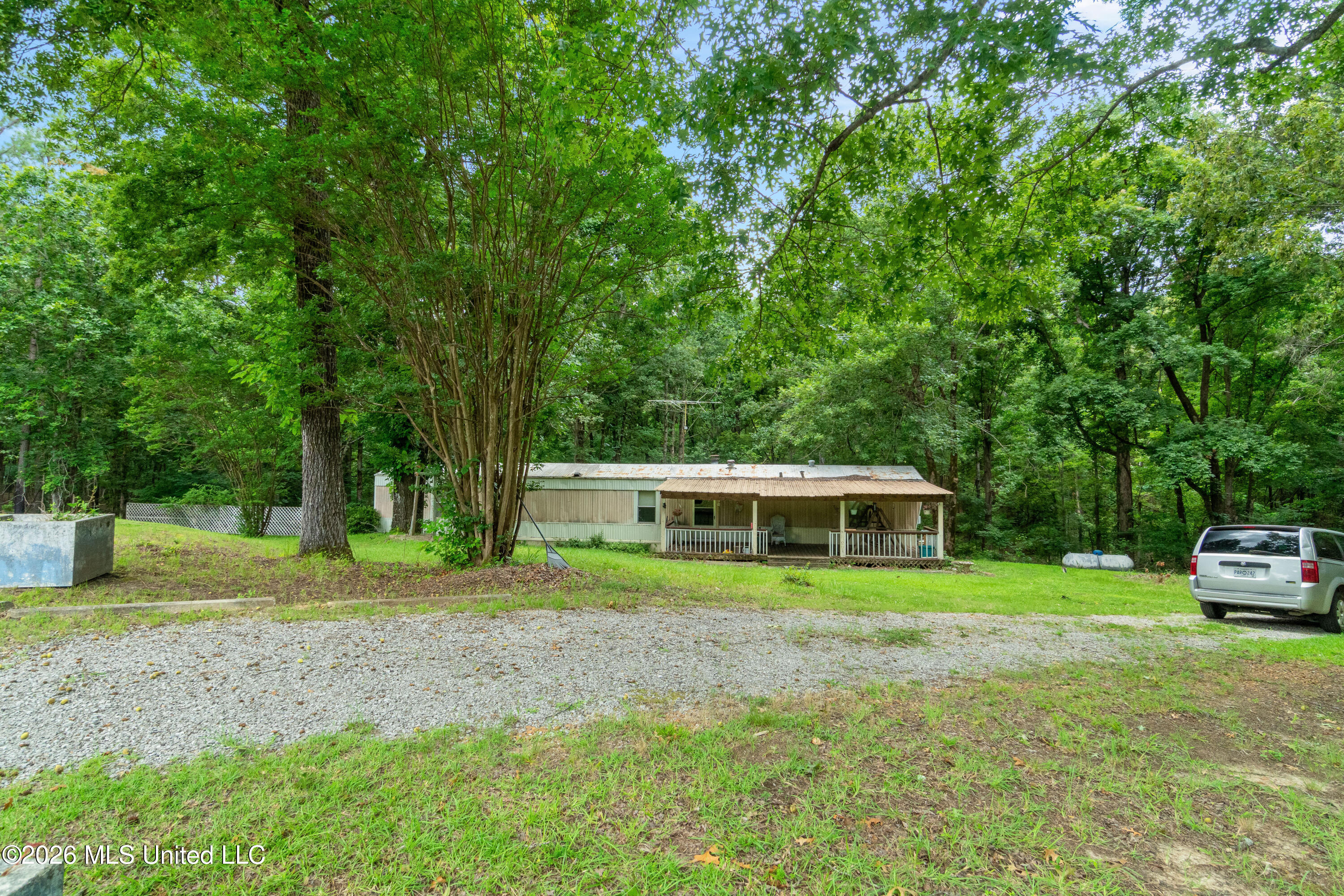 496 Krotzer Road Property Photo 4