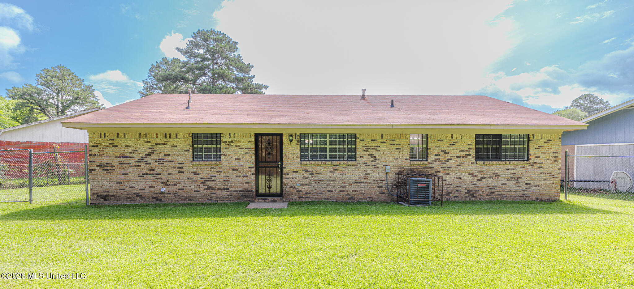253 Rutherford B Hayes Circle Property Photo 6