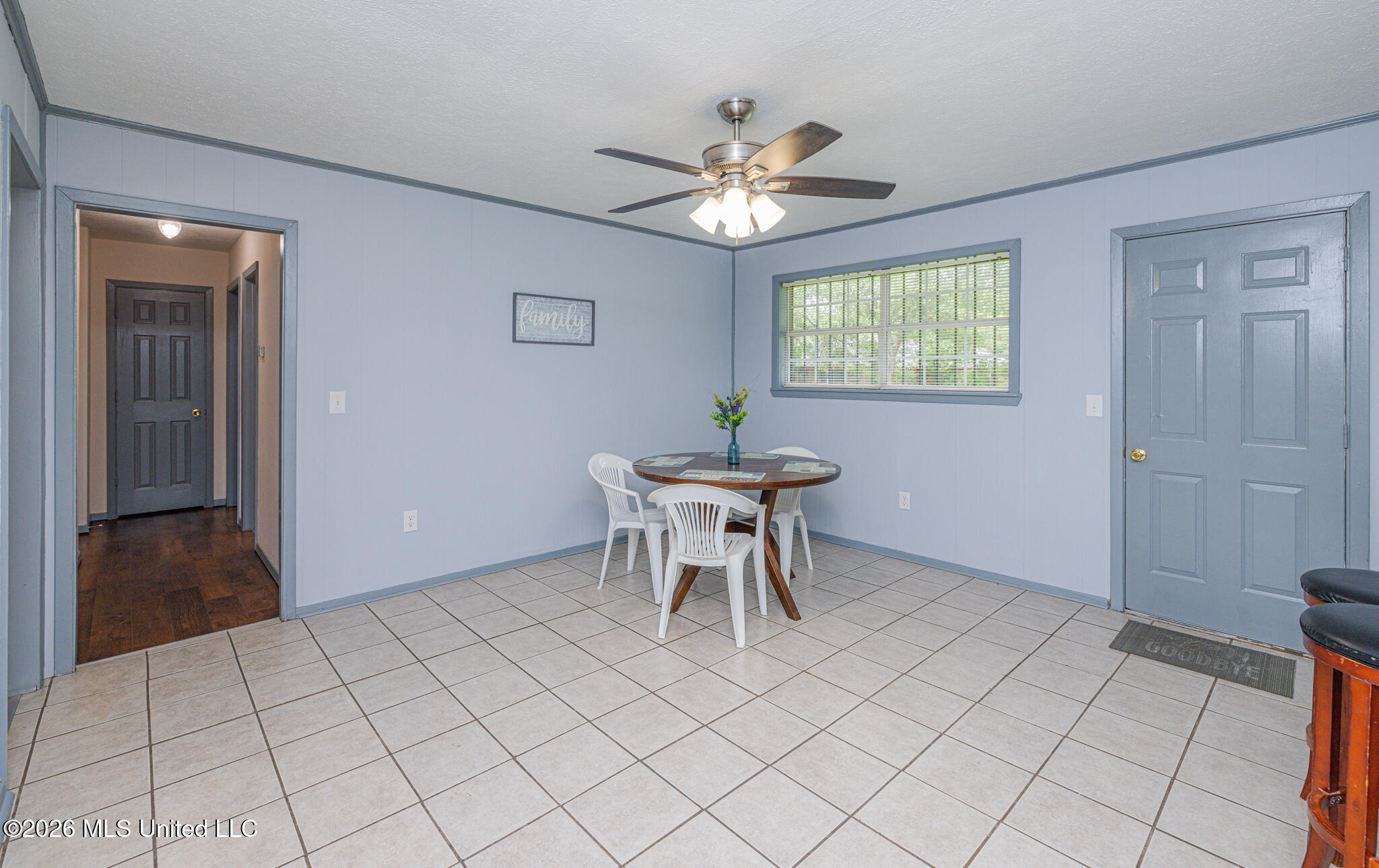 253 Rutherford B Hayes Circle Property Photo 12