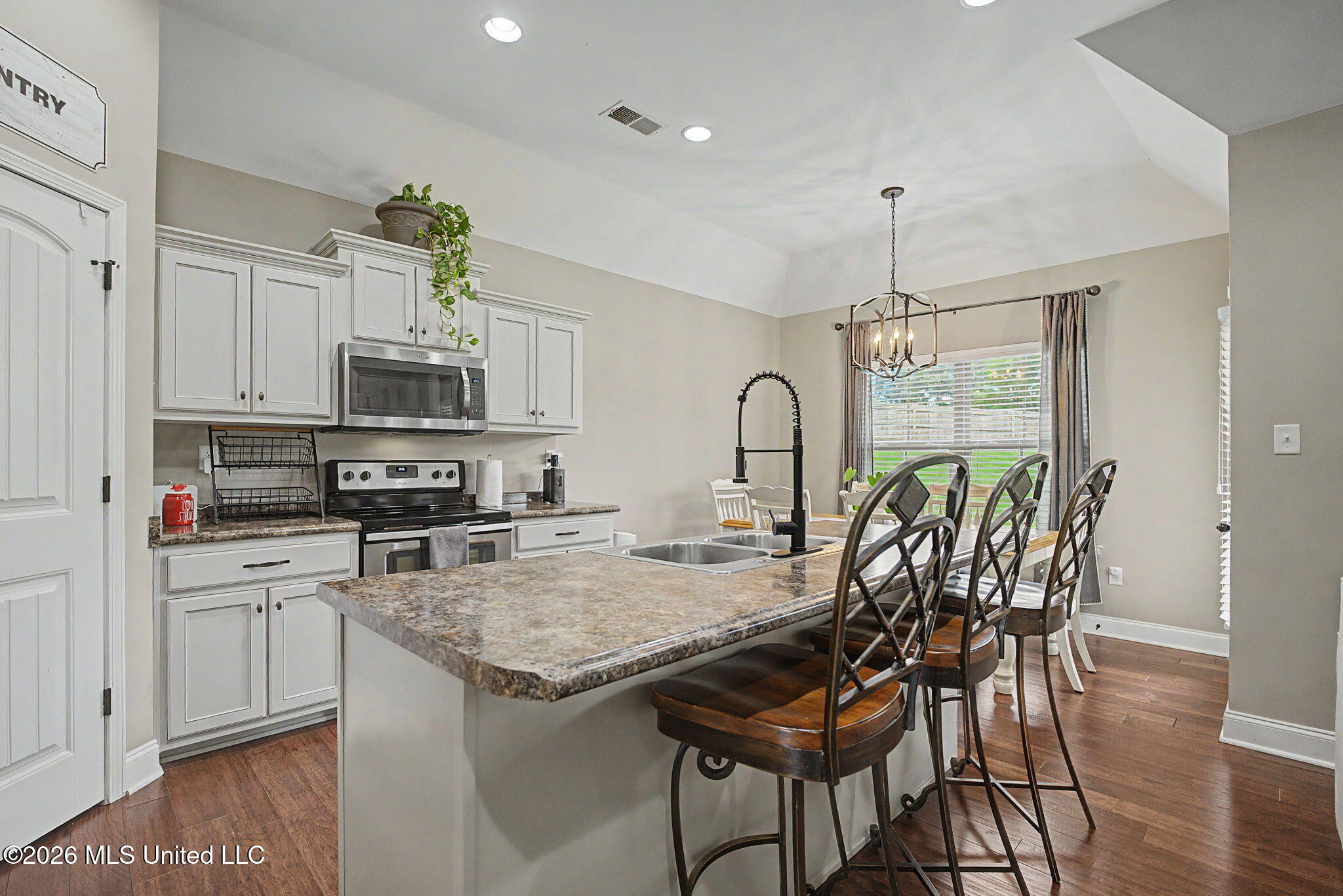 125 Highland Drive Property Photo 8