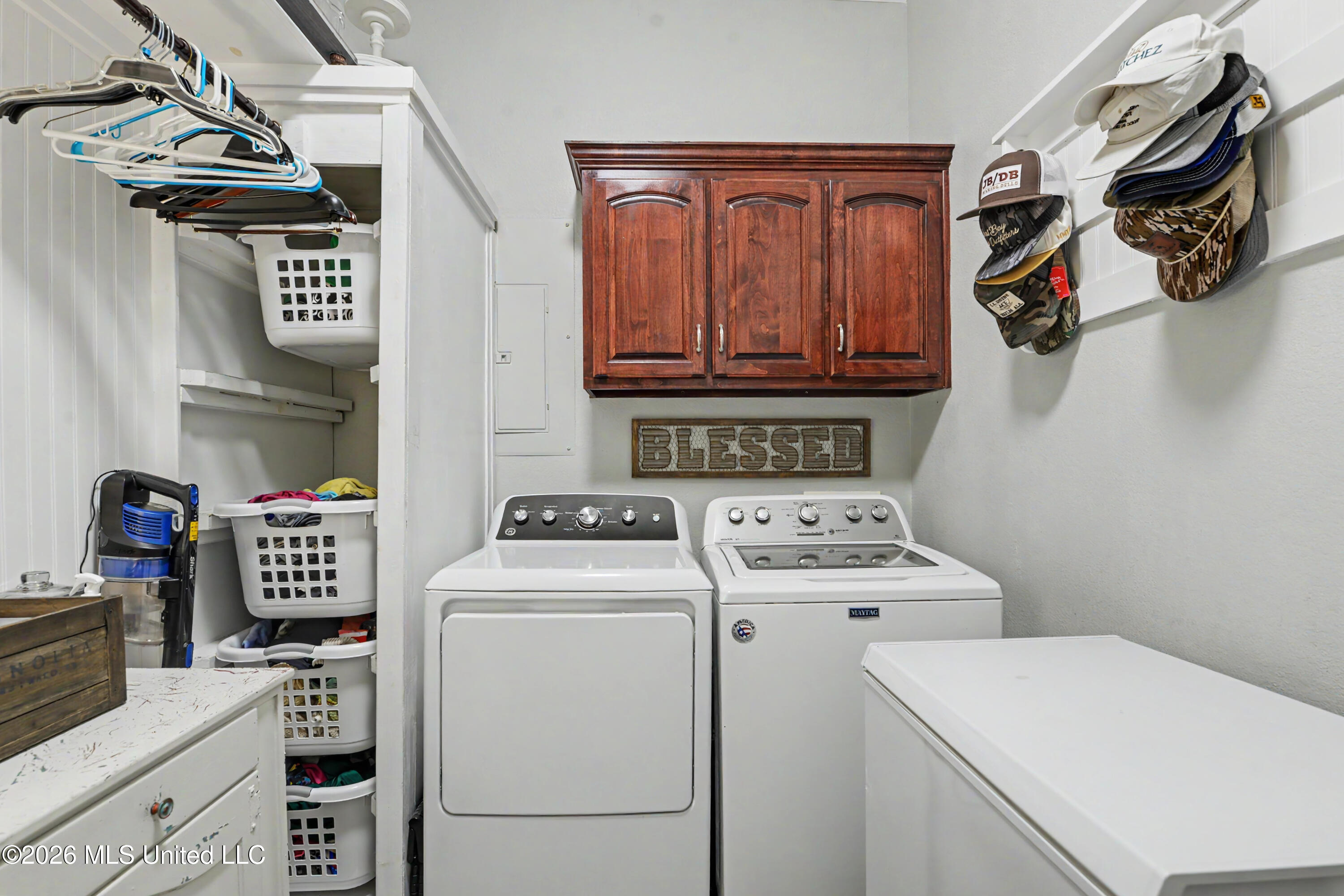 5402 Huckleberry Lane Property Photo 28