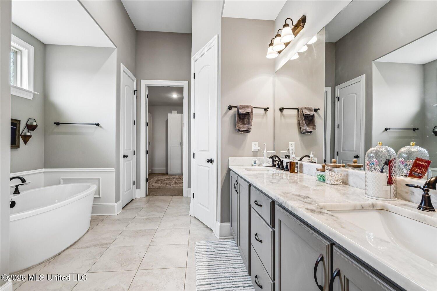 3941 Summer Pointe Drive Property Photo 24