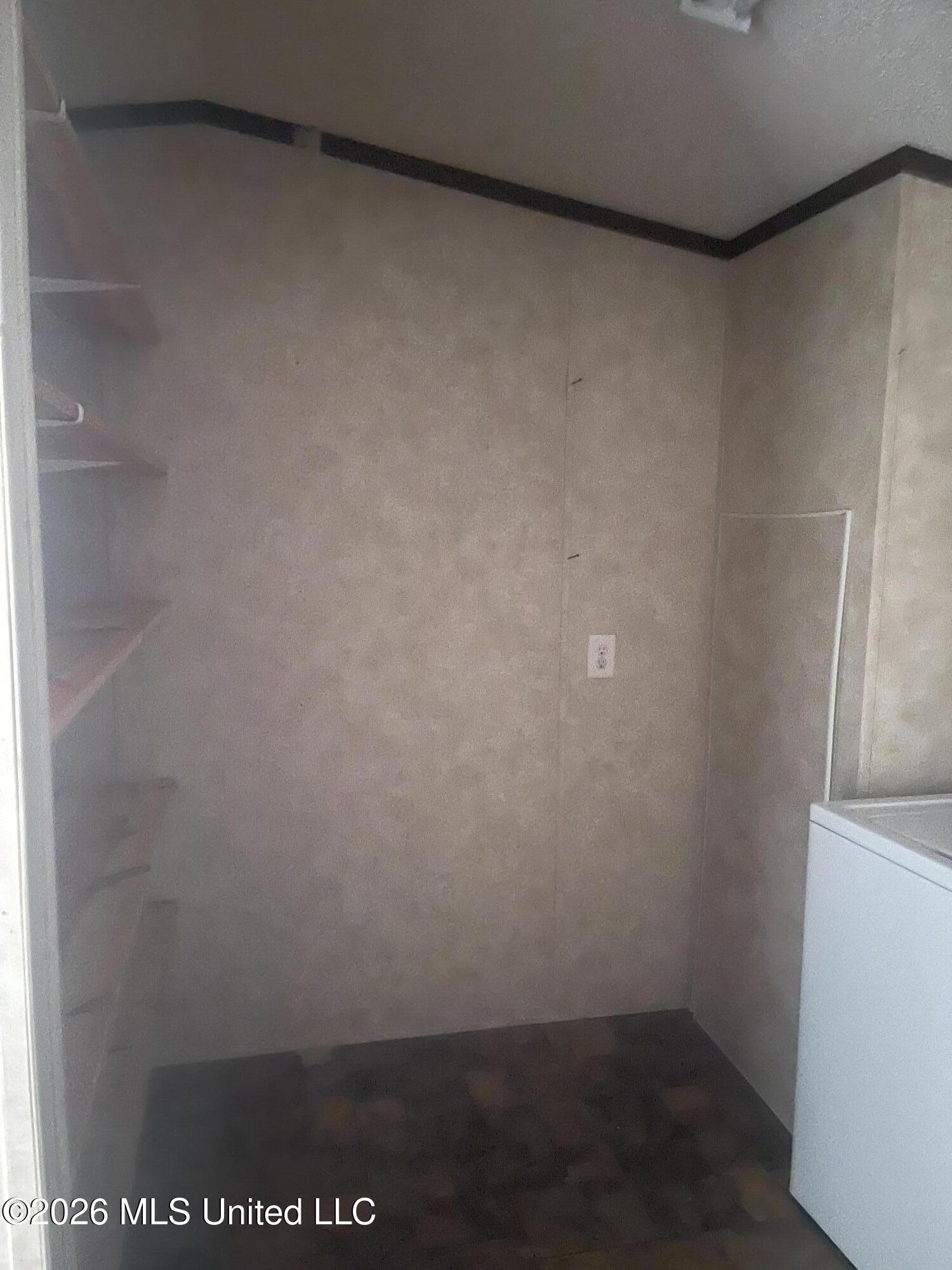 5956 Perryman Lane Property Photo 3