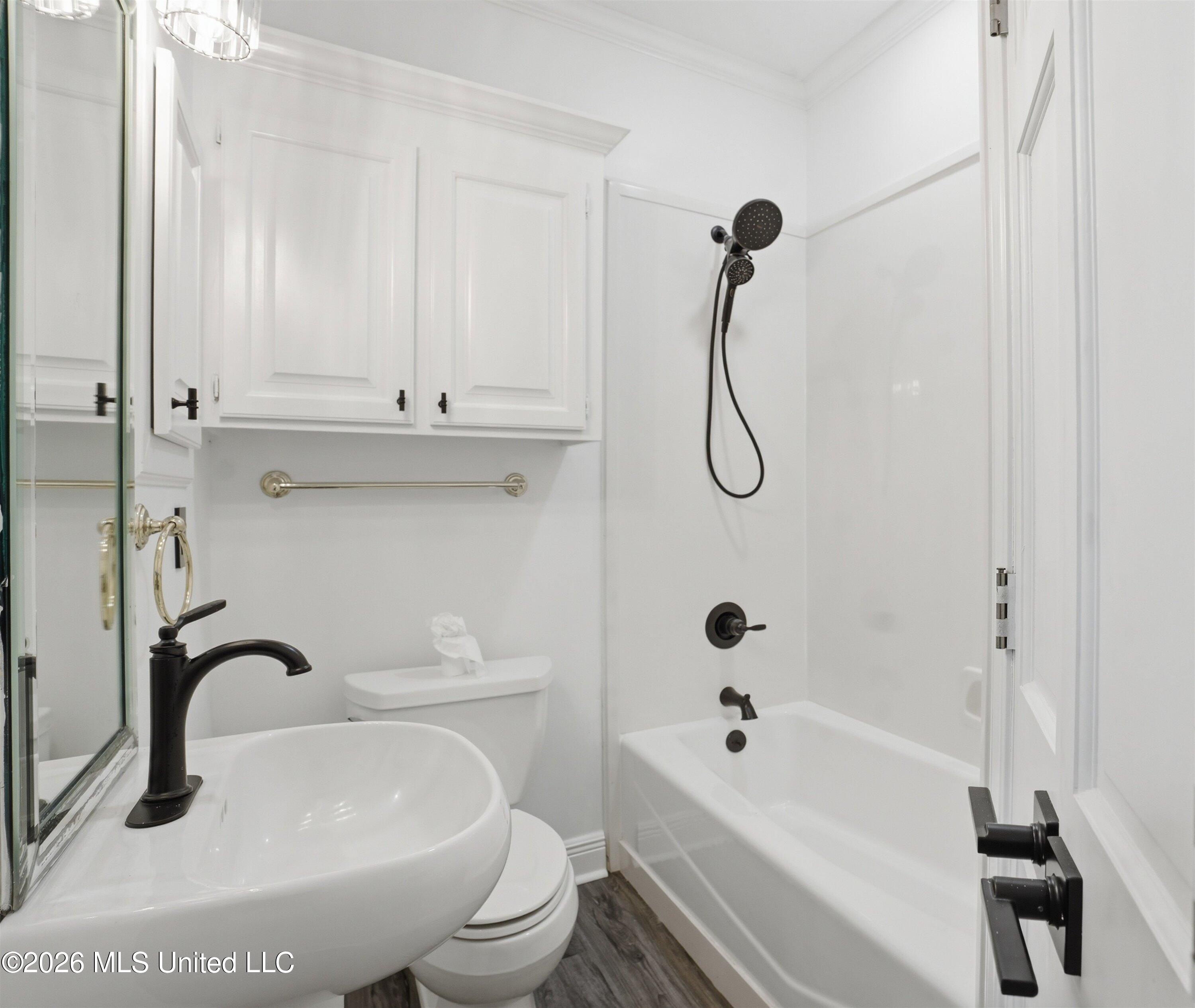 409 Fawnwood Drive Property Photo 21