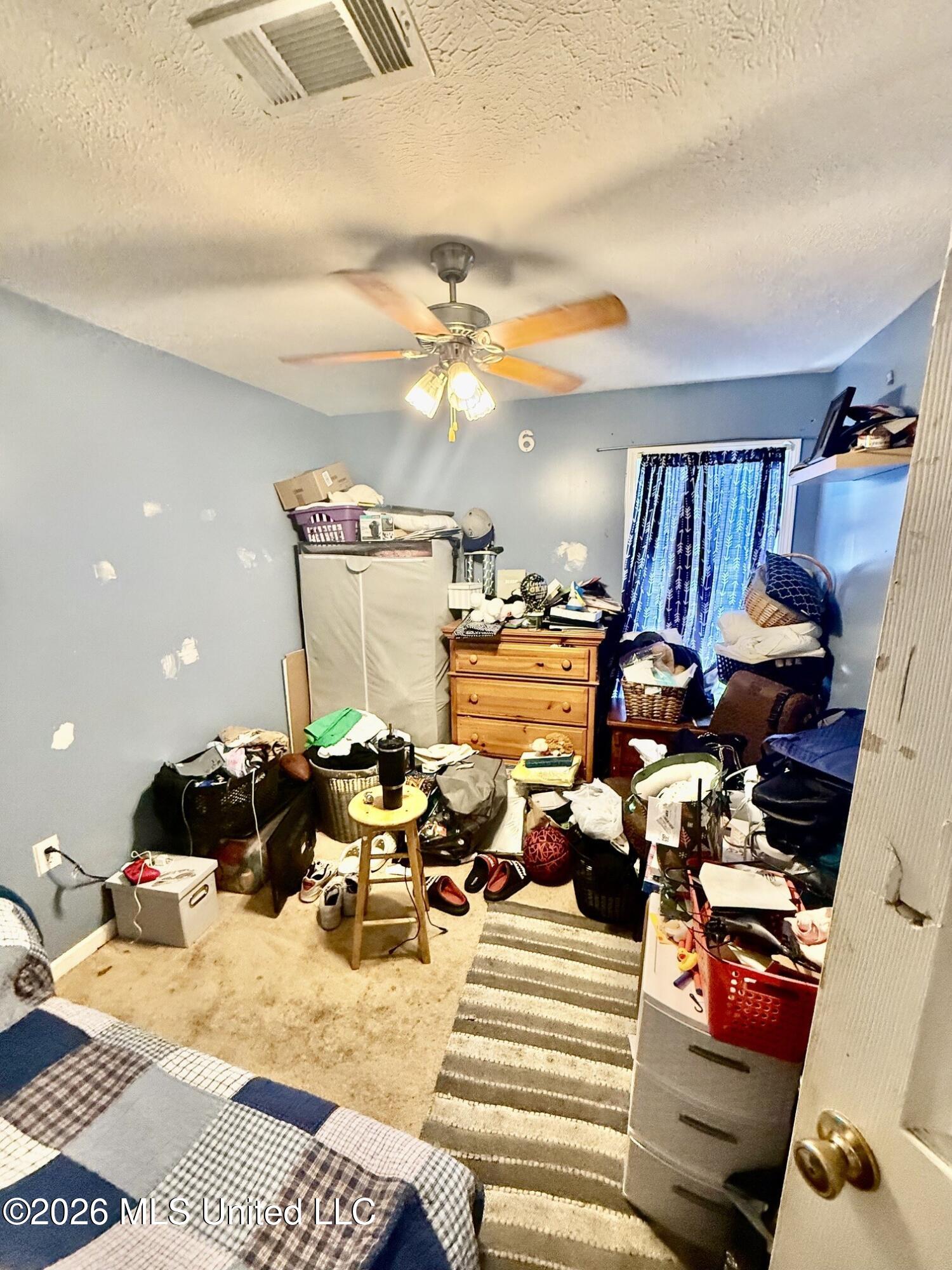 658 Union Street Property Photo 11