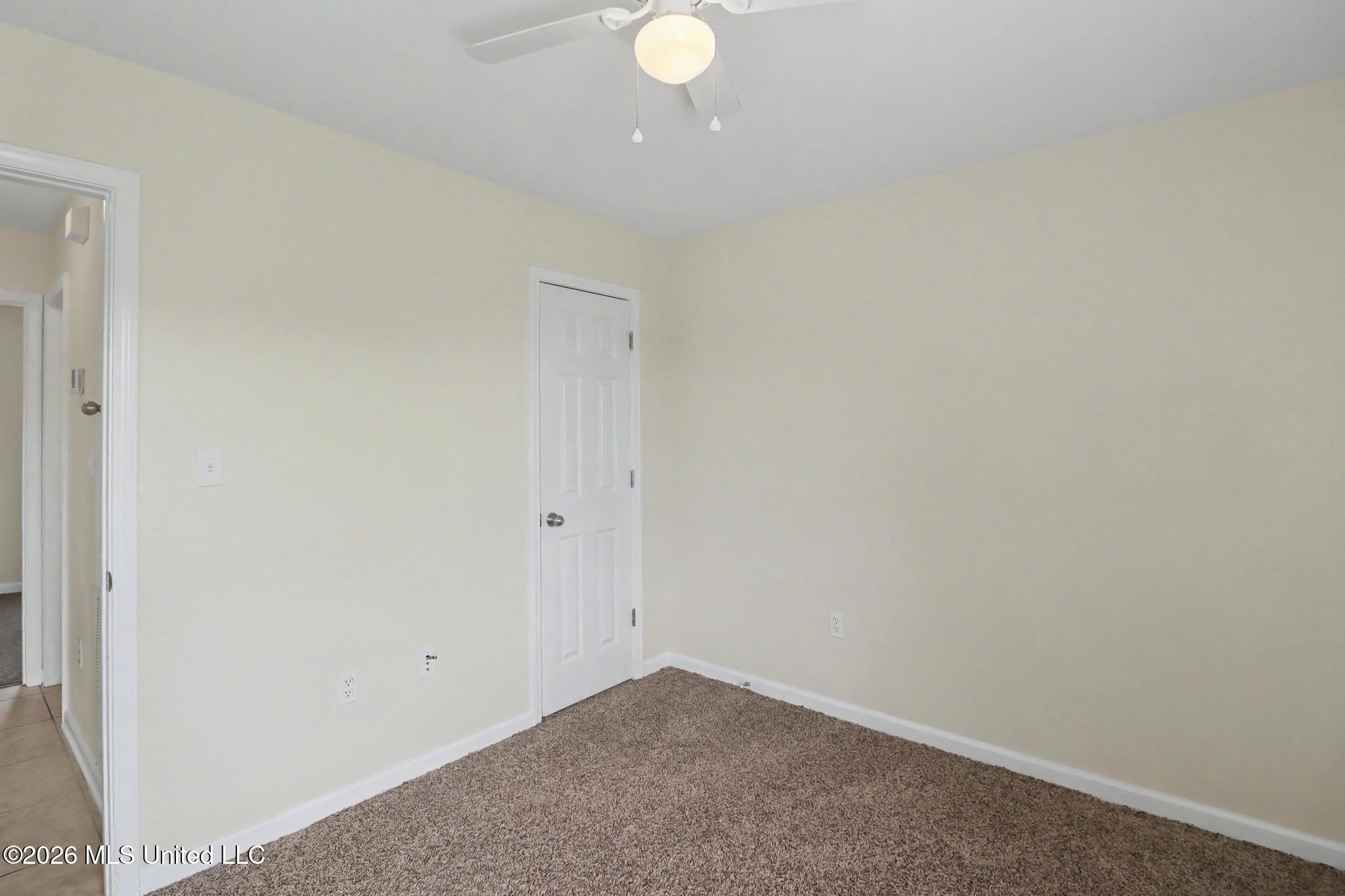 2024 Irma Circle Property Photo 5