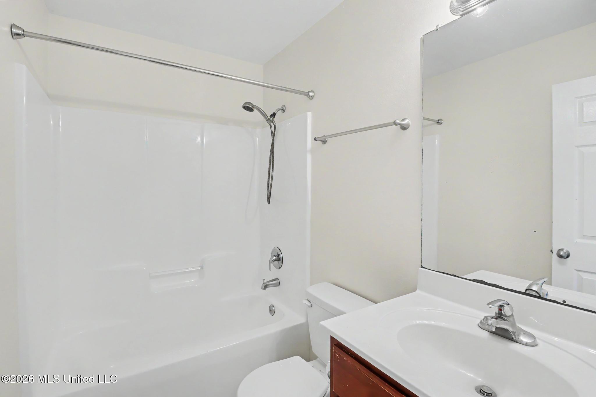 2024 Irma Circle Property Photo 8