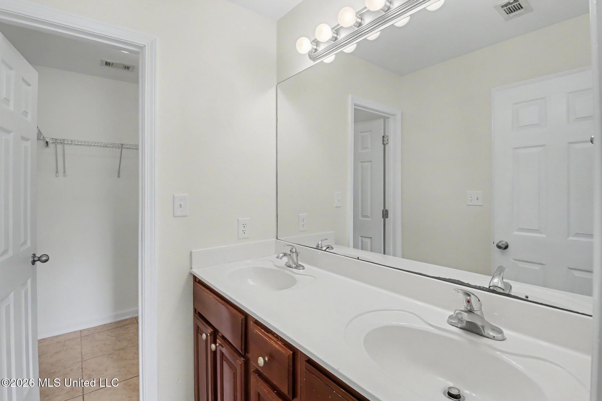 2024 Irma Circle Property Photo 11