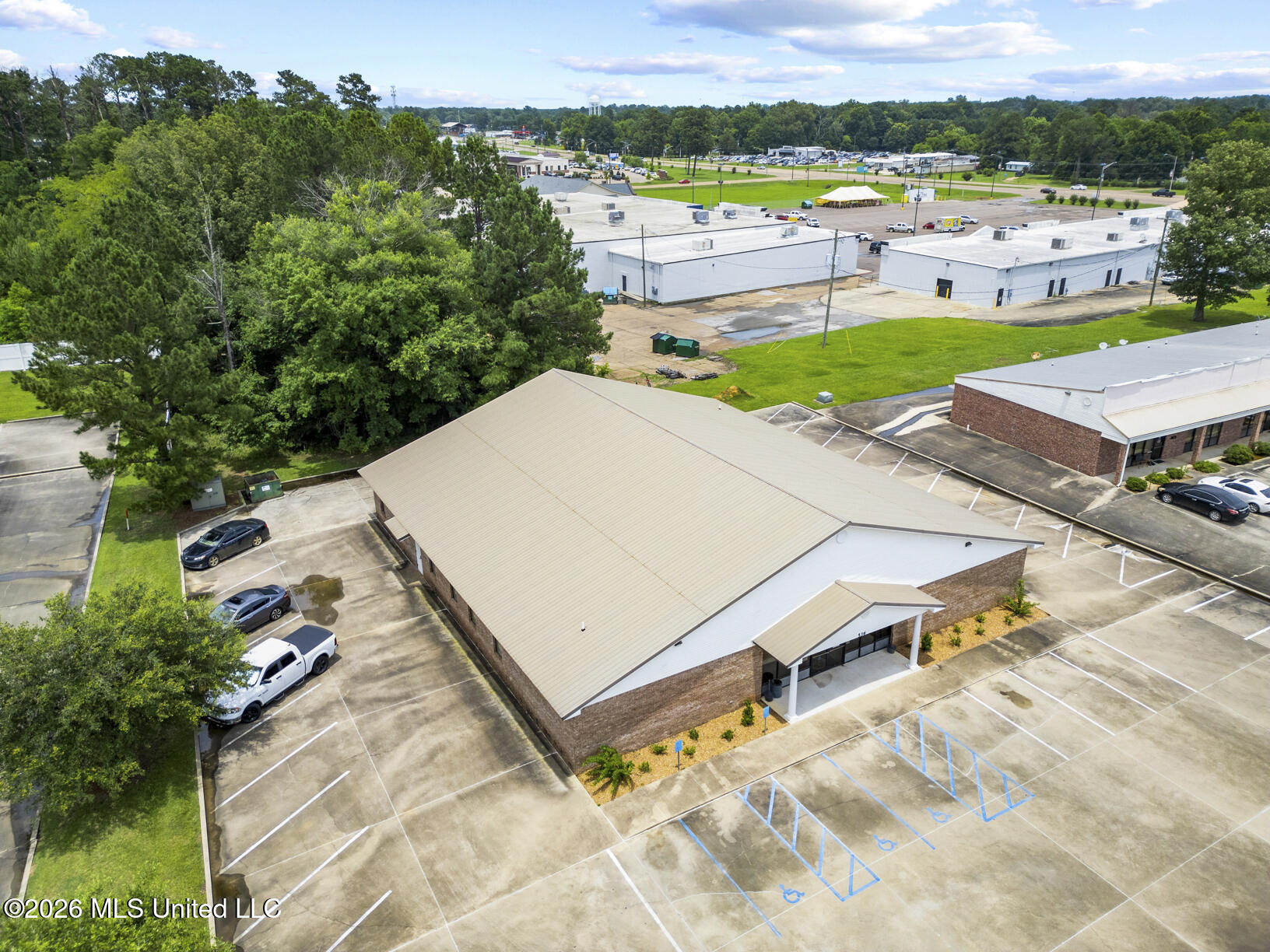 536 Deerfield Drive Property Photo 1