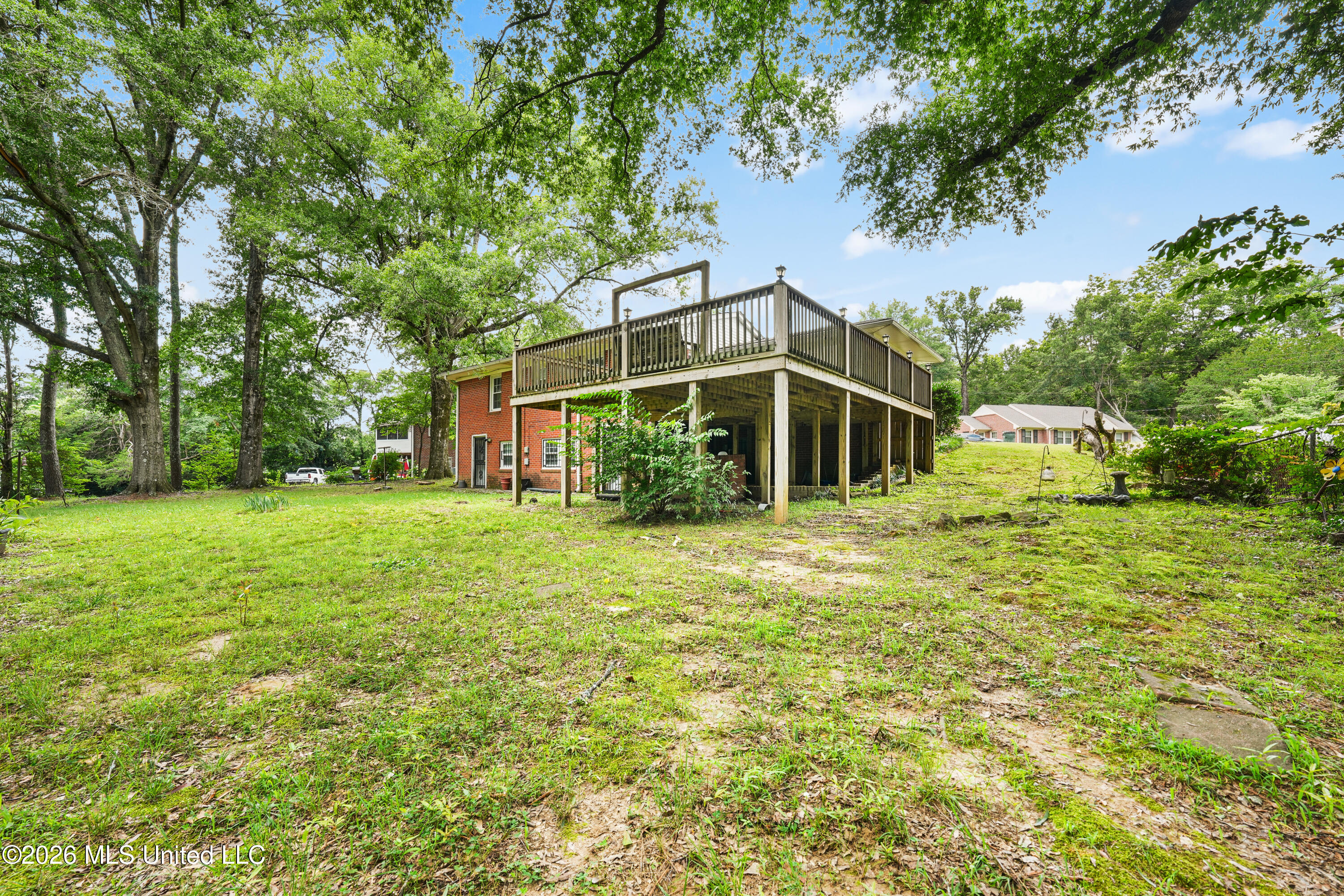 415 Hamilton Street Property Photo 6