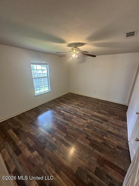 203 Falcon Cove Property Photo 7