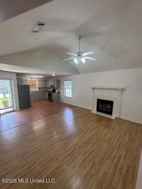 203 Falcon Cove Property Photo 12