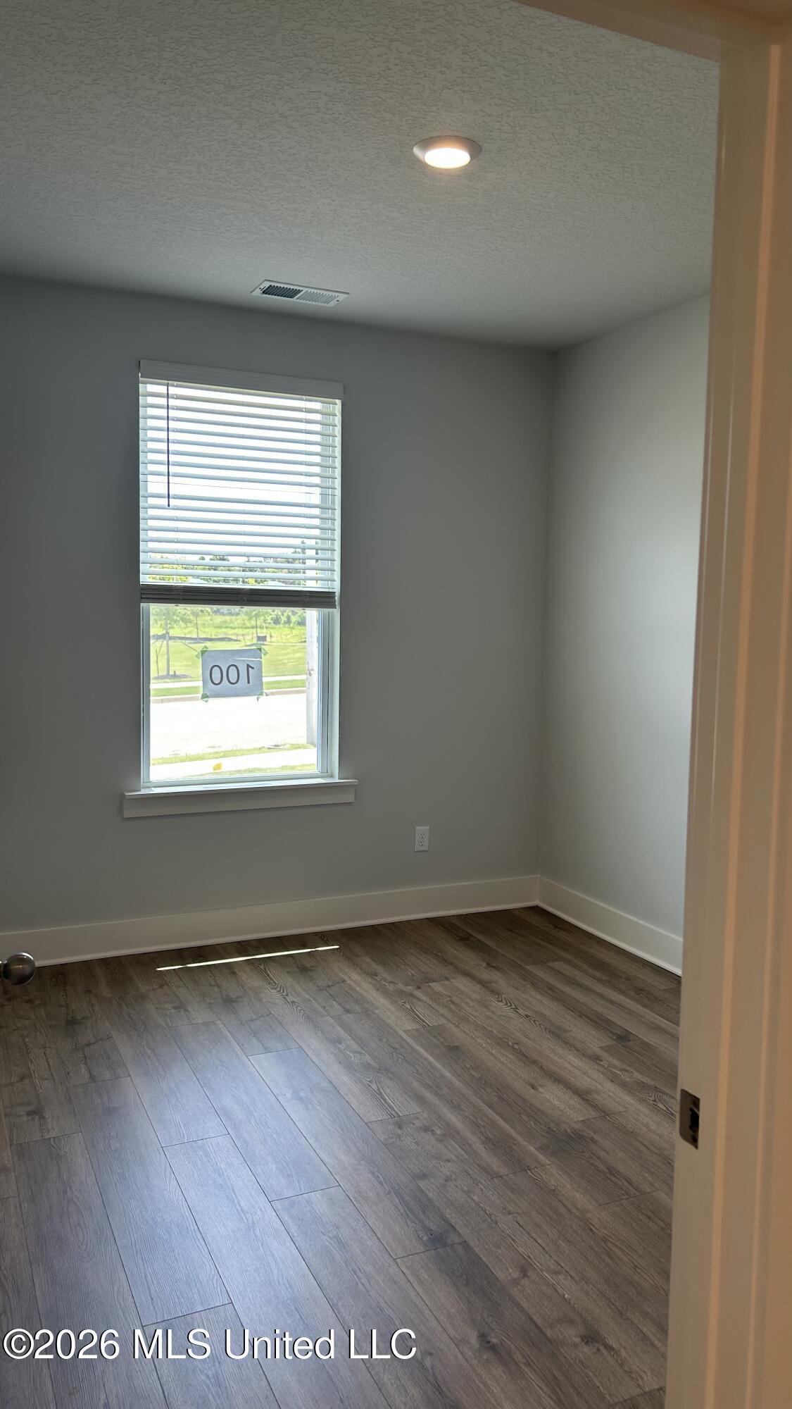 5427 Sipsey Way Property Photo 3