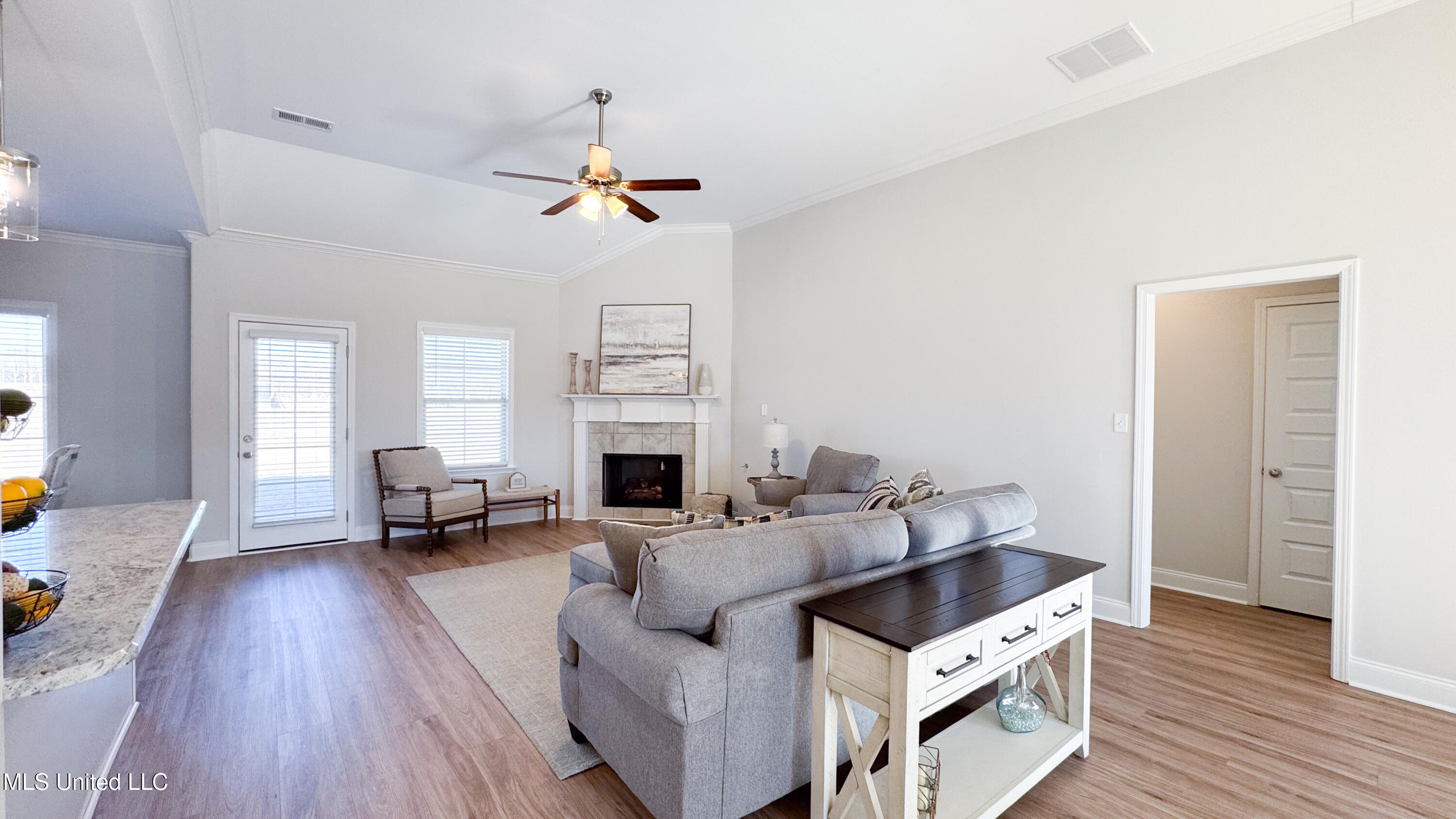 7722 Willow Way Property Photo 10